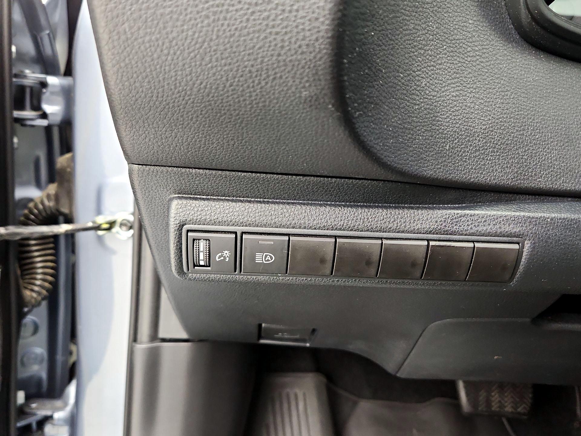 Thumbnail: 2023 Toyota Corolla - 13