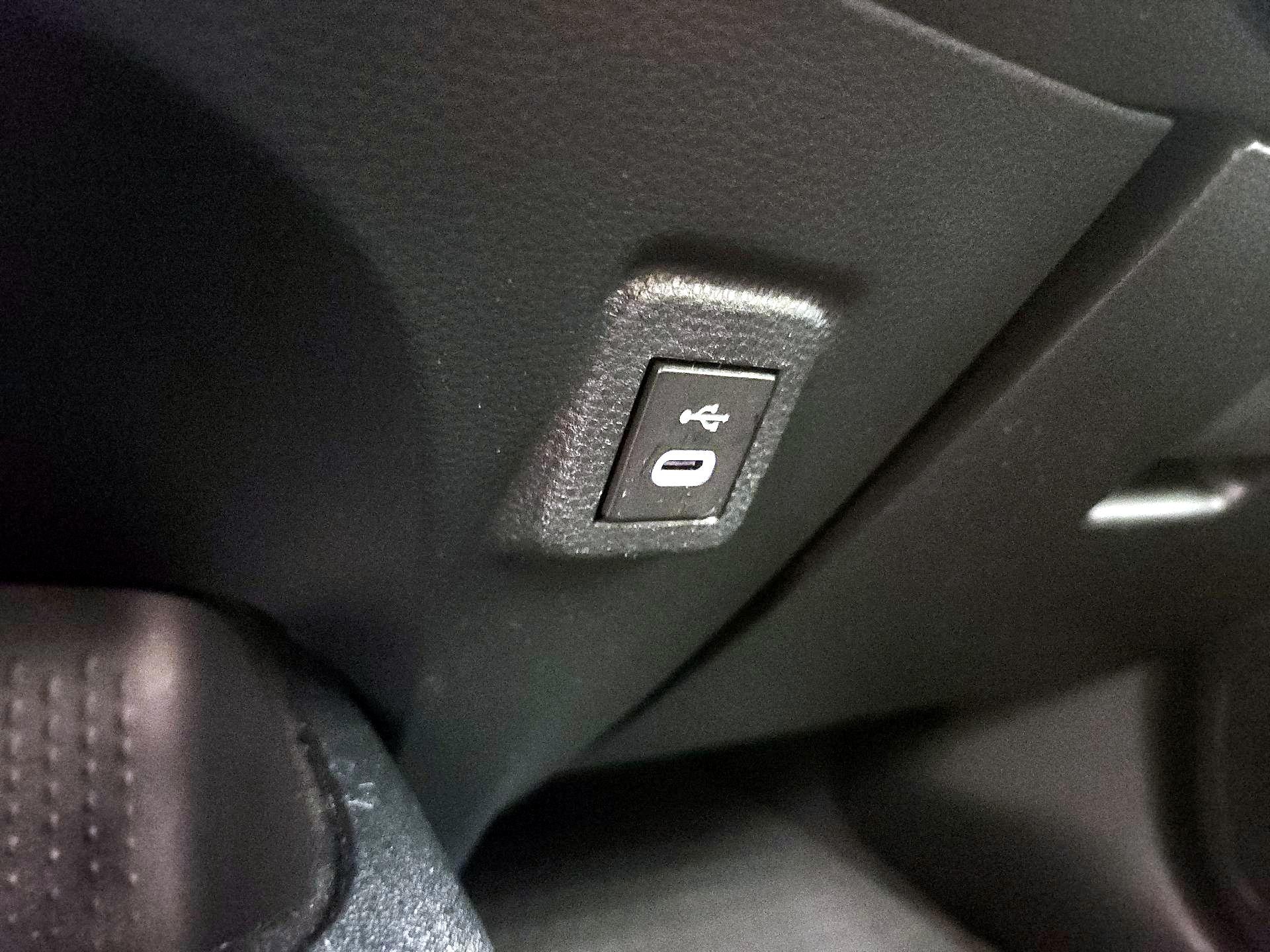 Thumbnail: 2023 Toyota Corolla - 18