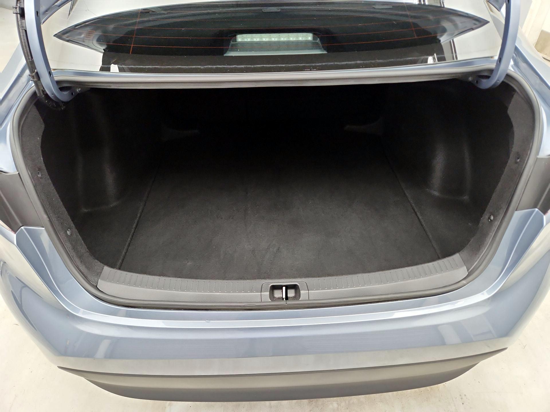 Thumbnail: 2023 Toyota Corolla - 20