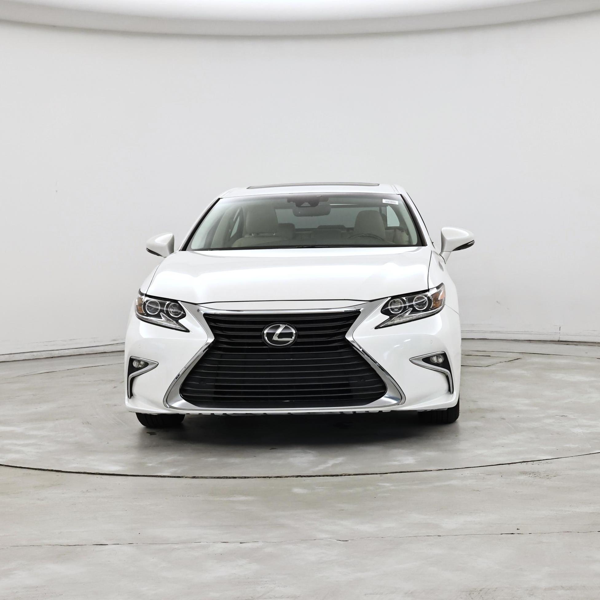 Thumbnail: 2016 Lexus ES - 5