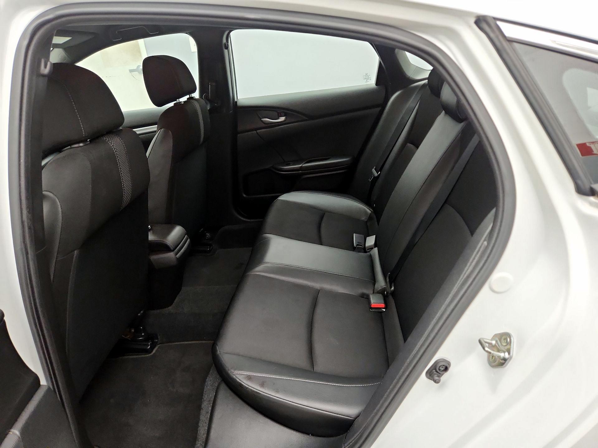 Thumbnail: 2019 Honda Civic - 19