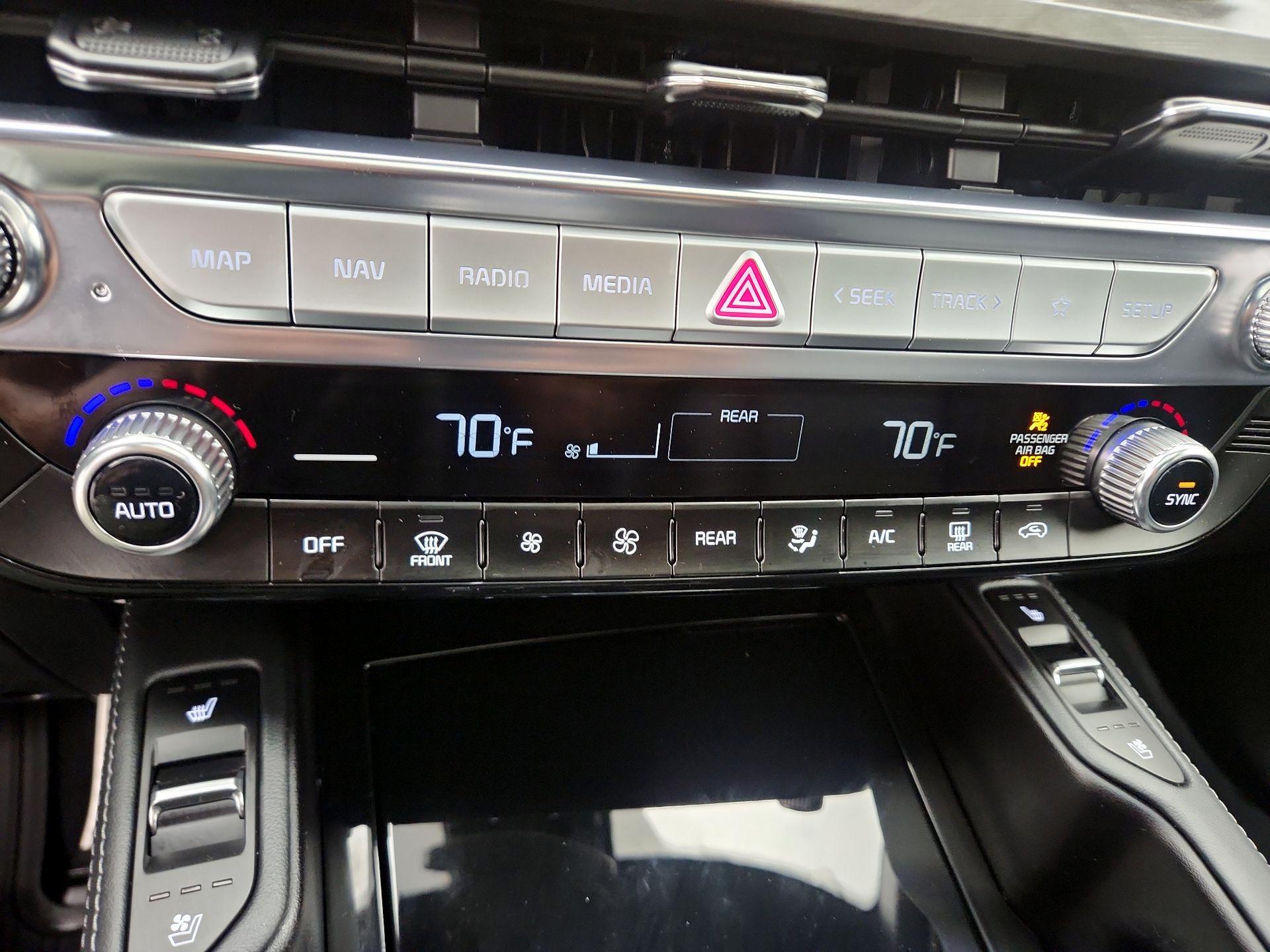 Thumbnail: 2025 Kia Telluride - 17