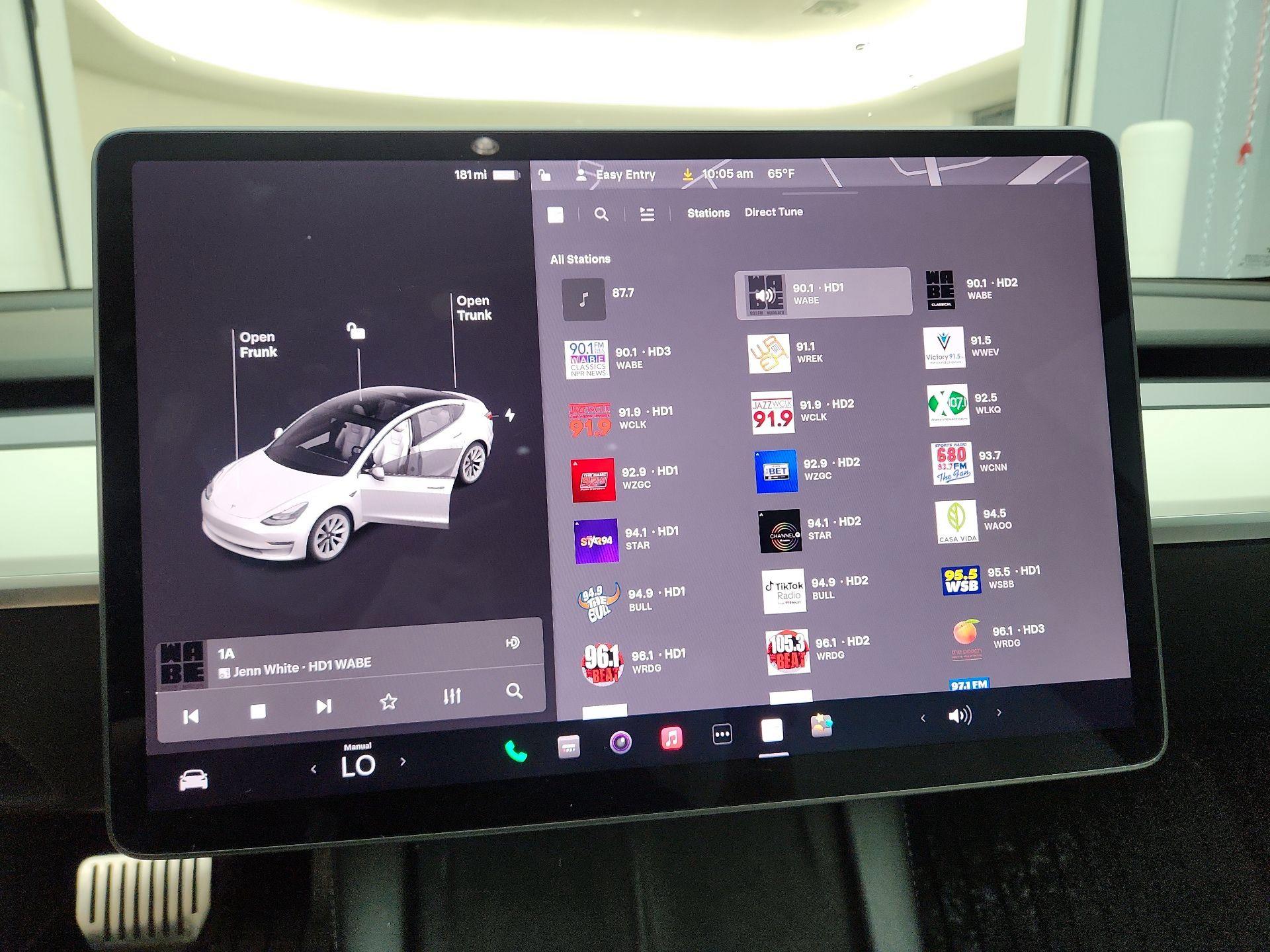 Thumbnail: 2021 Tesla Model 3 - 15