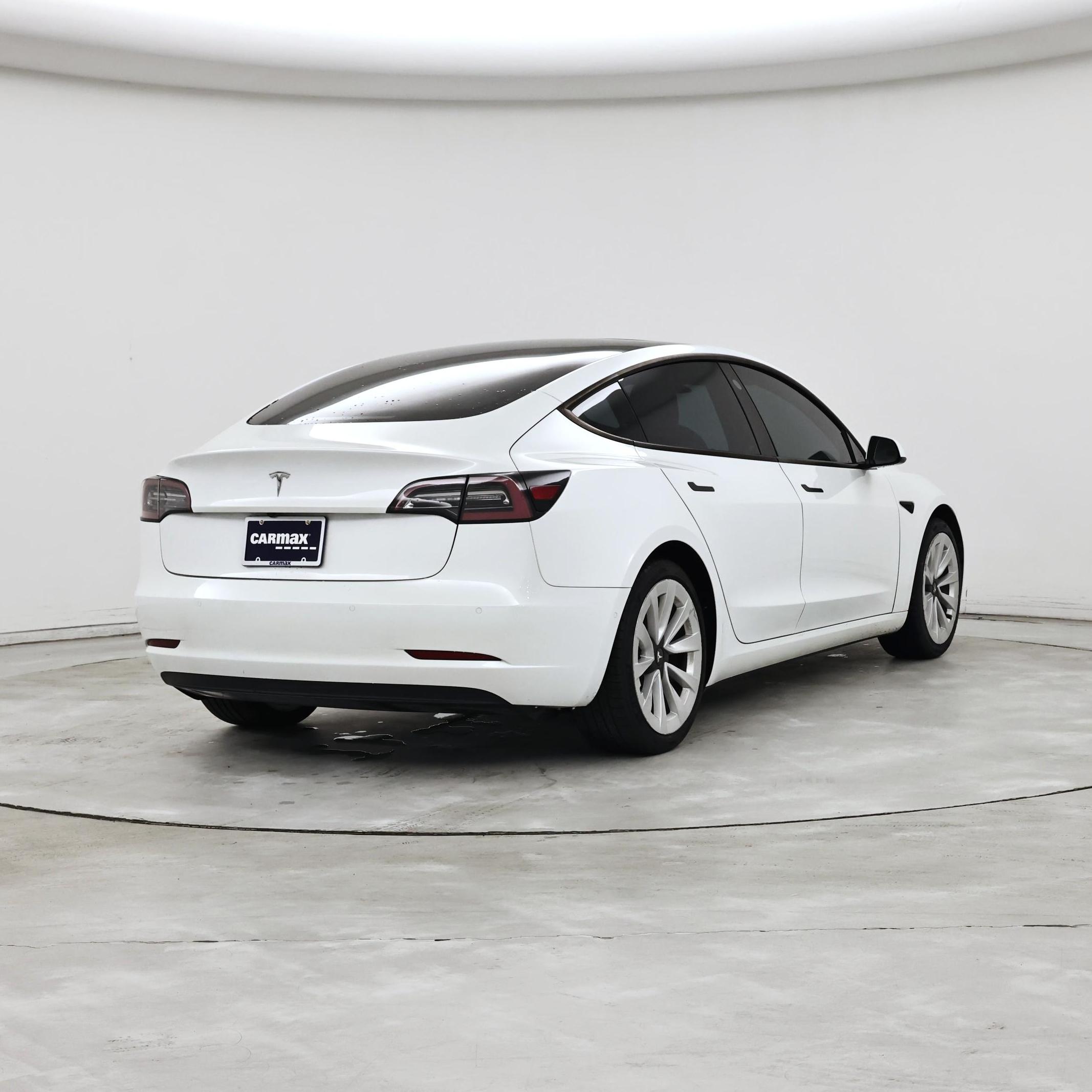 Thumbnail: 2021 Tesla Model 3 - 8