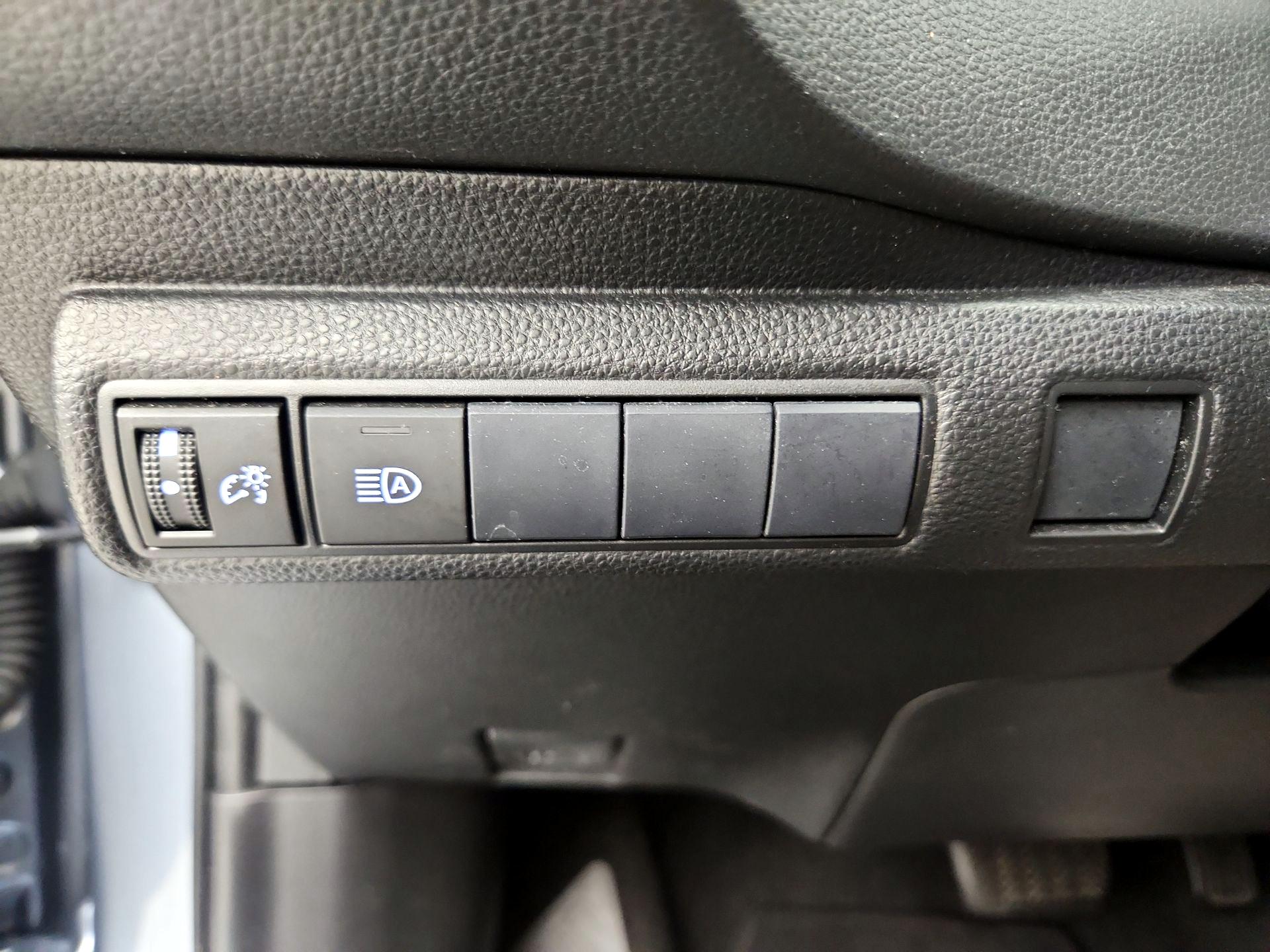 Thumbnail: 2021 Toyota Corolla - 13