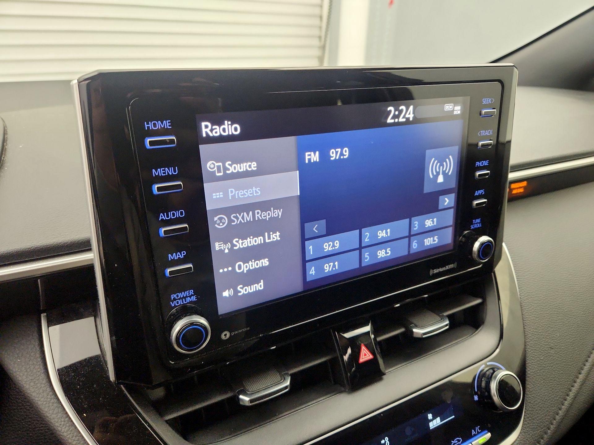 Thumbnail: 2021 Toyota Corolla - 15