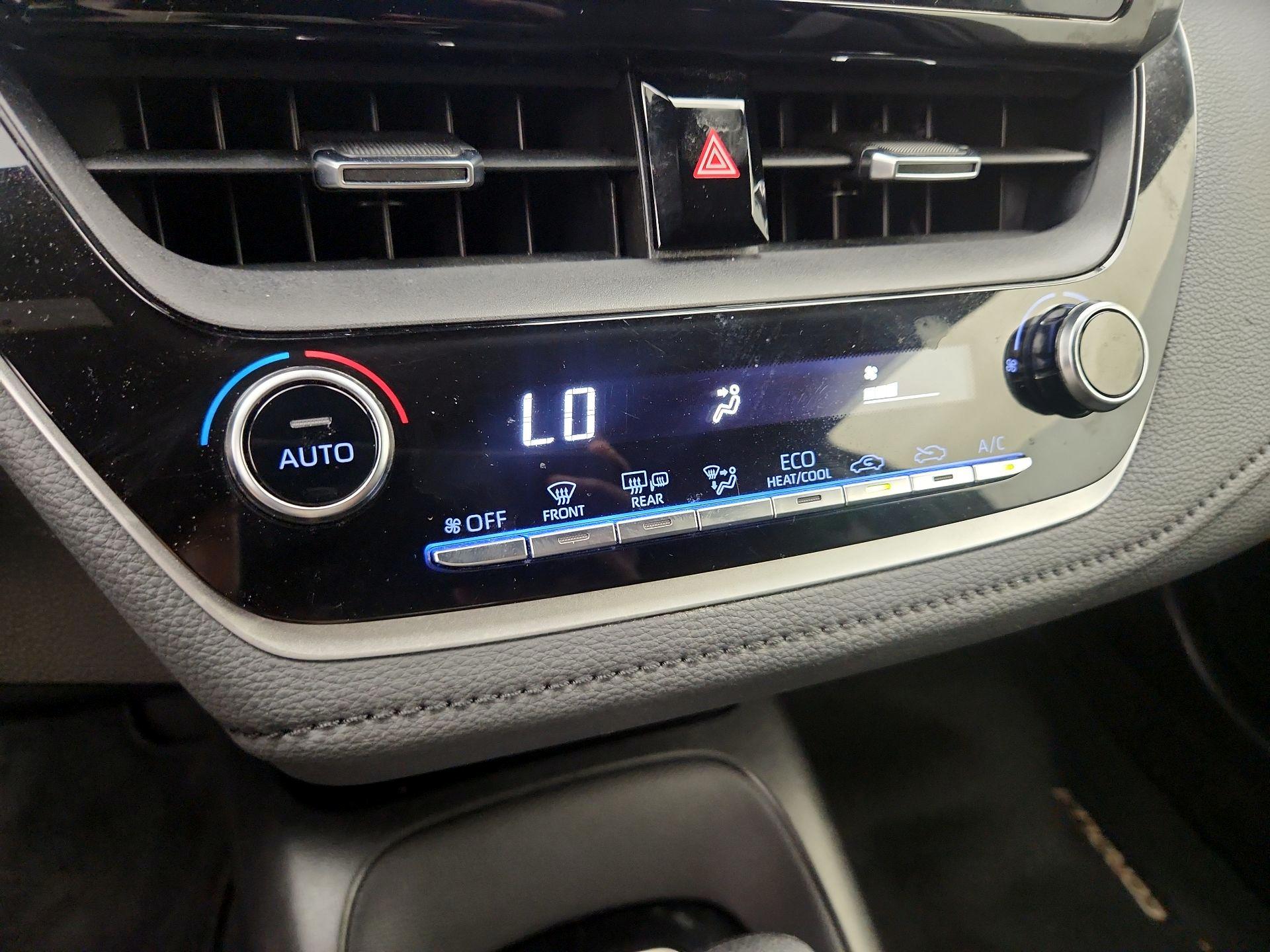 Thumbnail: 2021 Toyota Corolla - 16