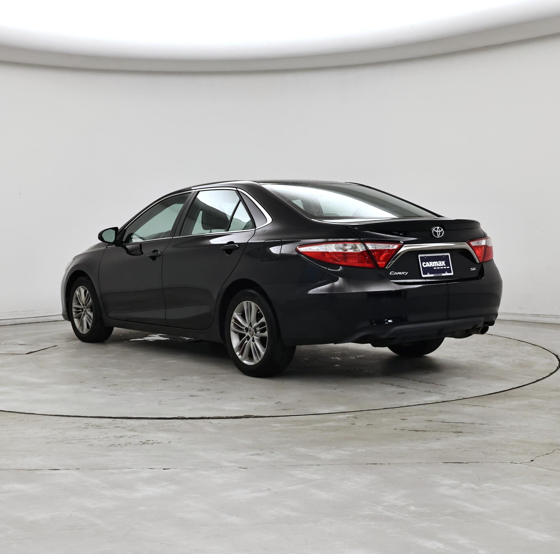 Thumbnail: 2016 Toyota Camry - 2