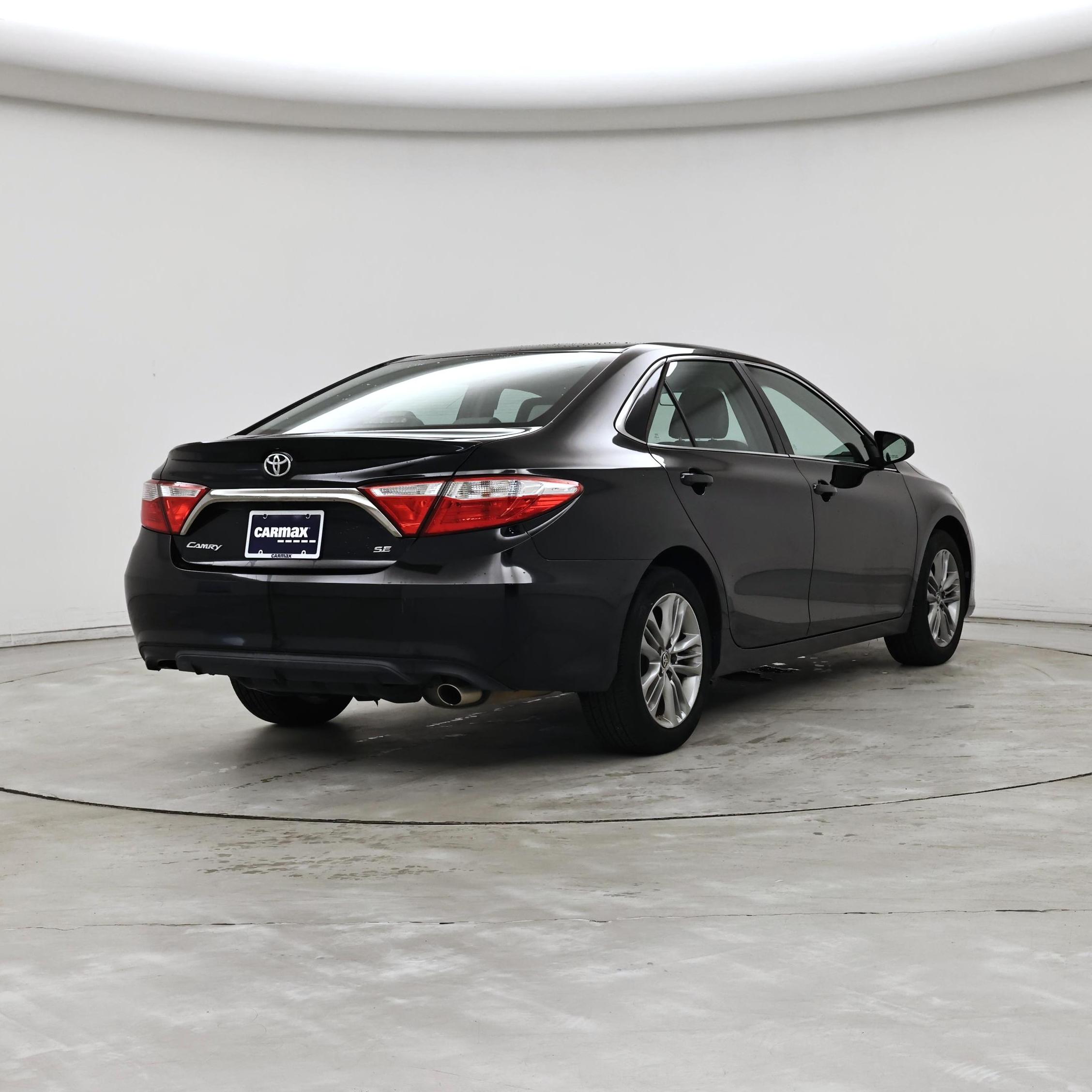 Thumbnail: 2016 Toyota Camry - 8