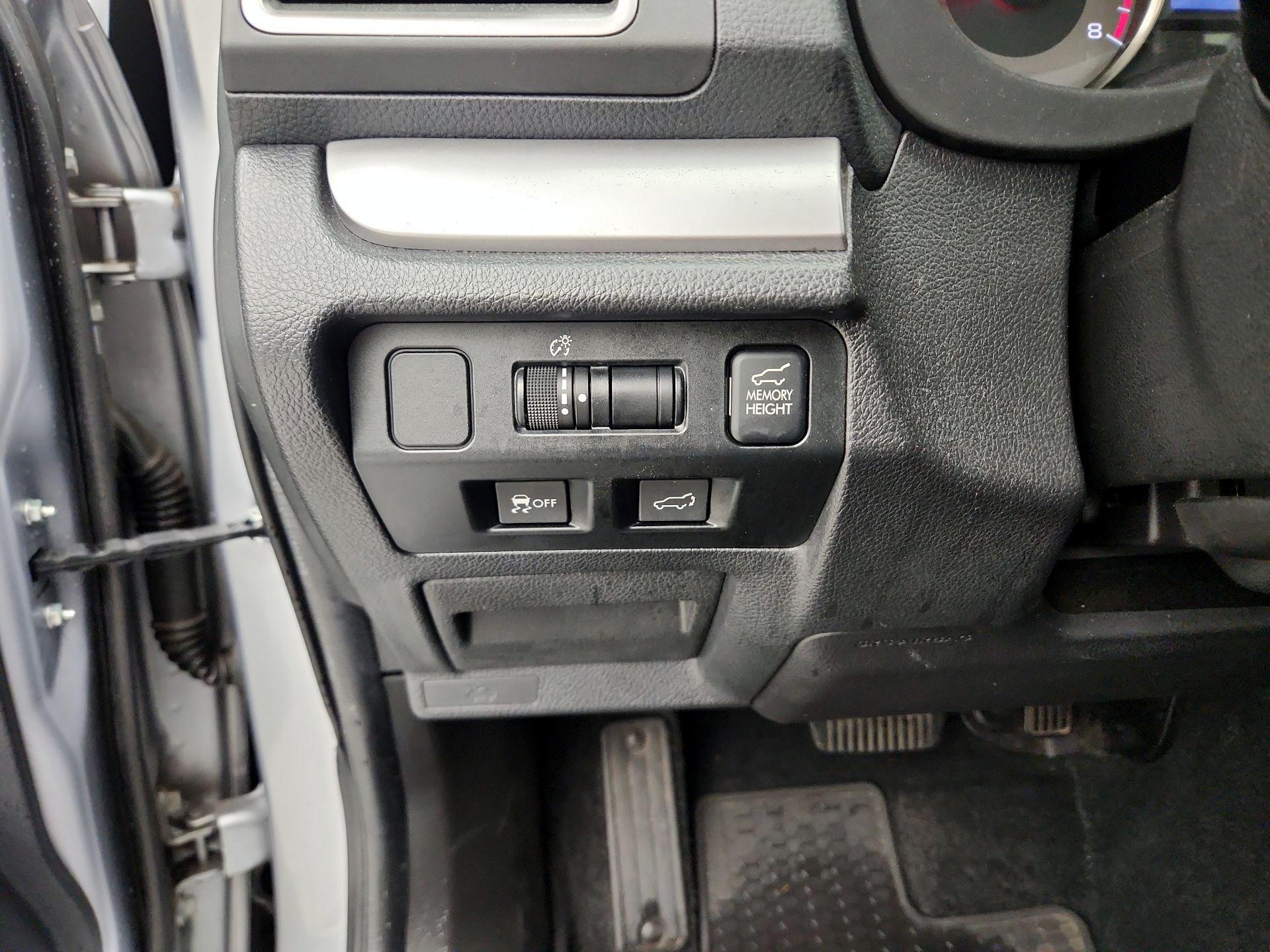 Thumbnail: 2016 Subaru Forester - 13