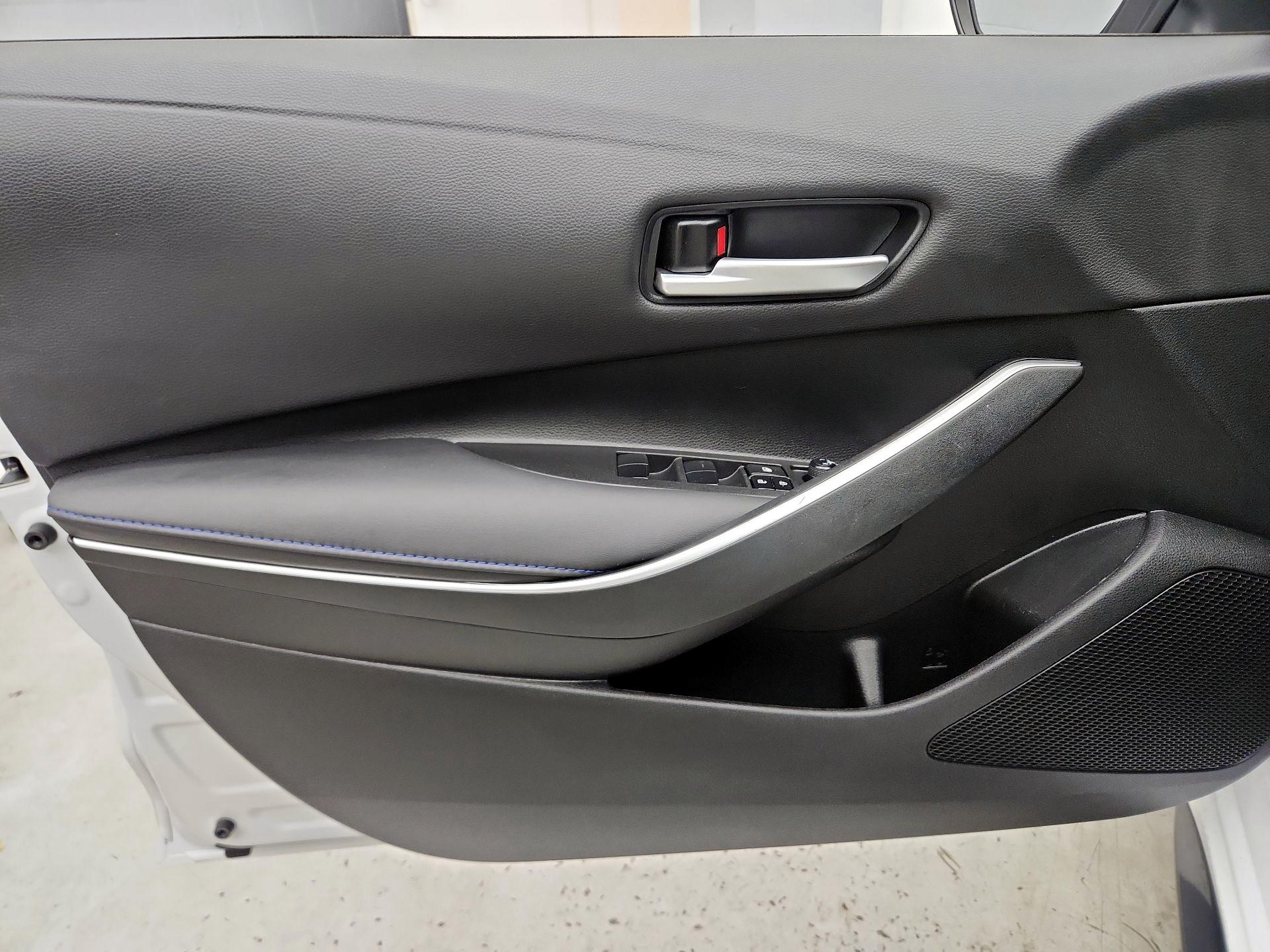 Thumbnail: 2022 Toyota Corolla - 12