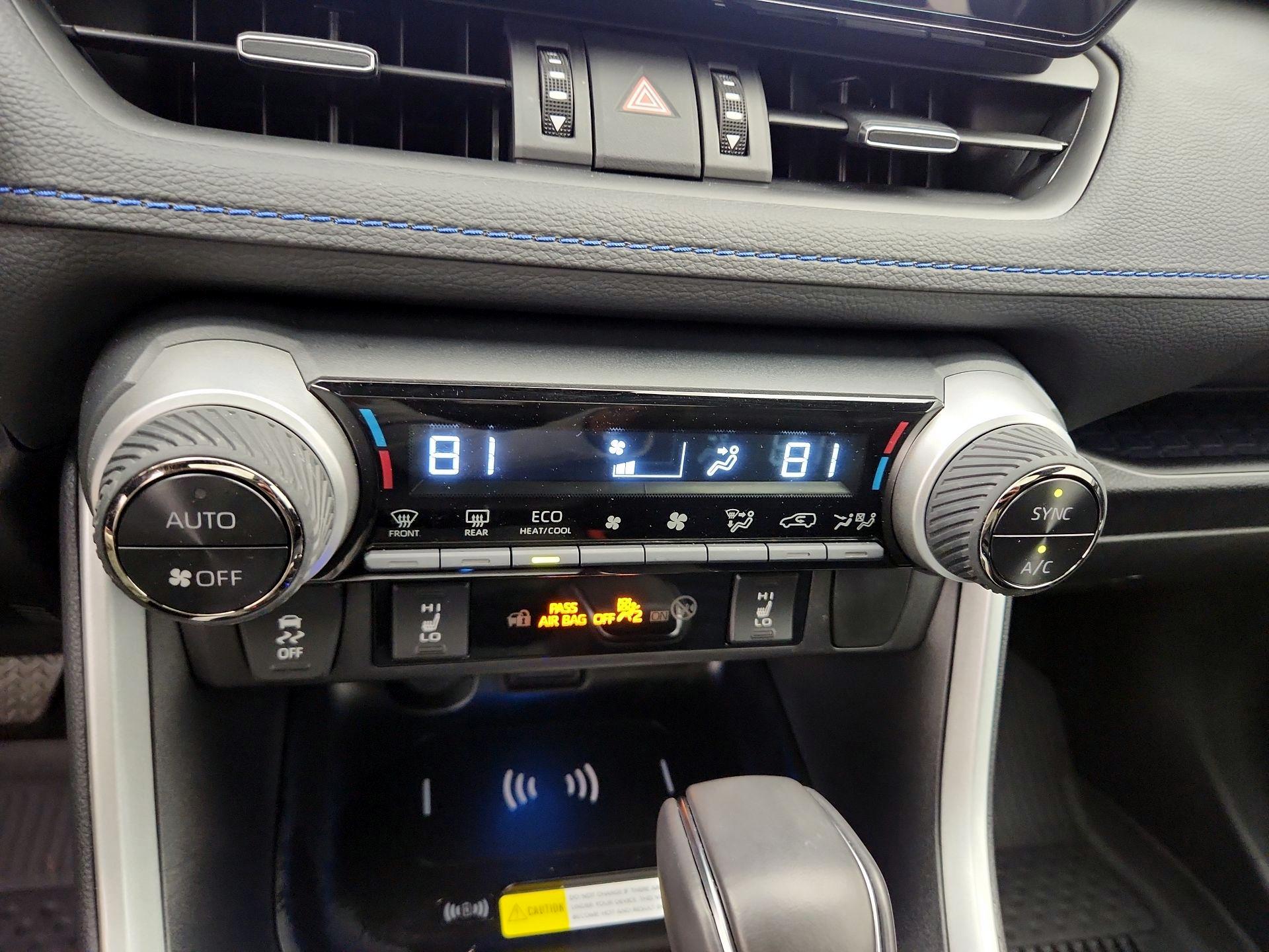 Thumbnail: 2025 Toyota RAV4 - 16