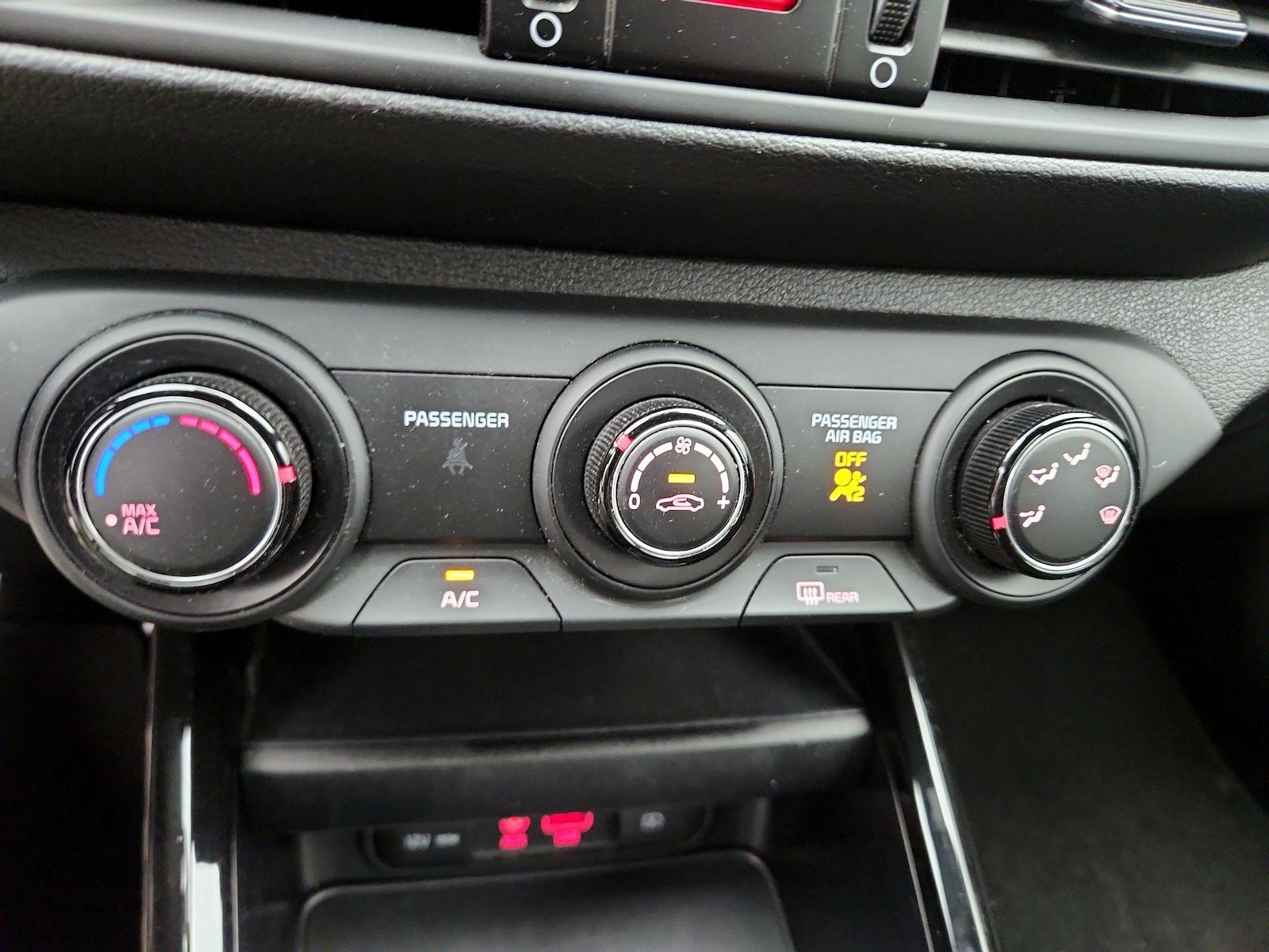 2021 Kia Forte GT-Line - Photo 17