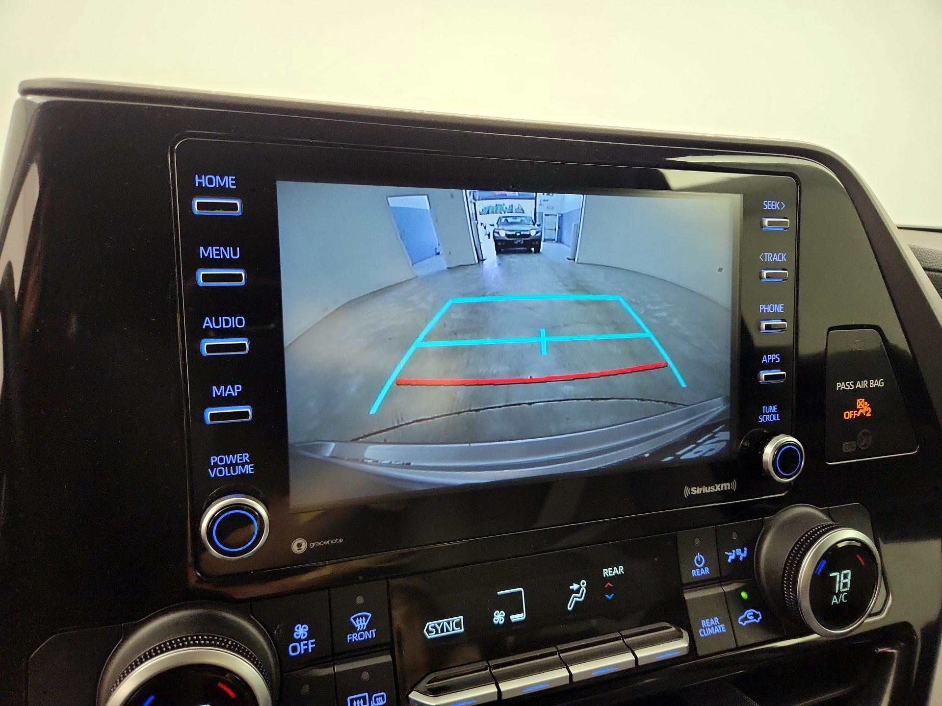 Thumbnail: 2022 Toyota Highlander - 14