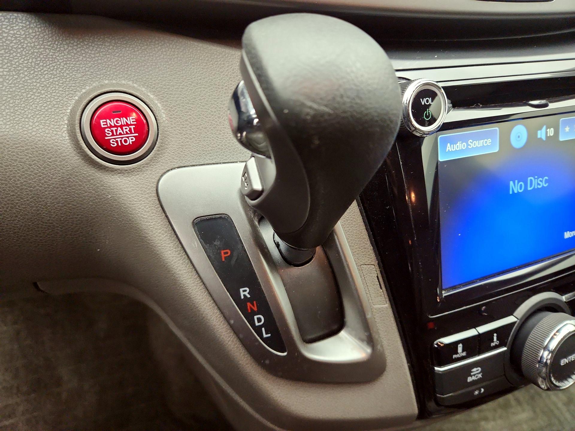 Thumbnail: 2015 Honda Odyssey - 17
