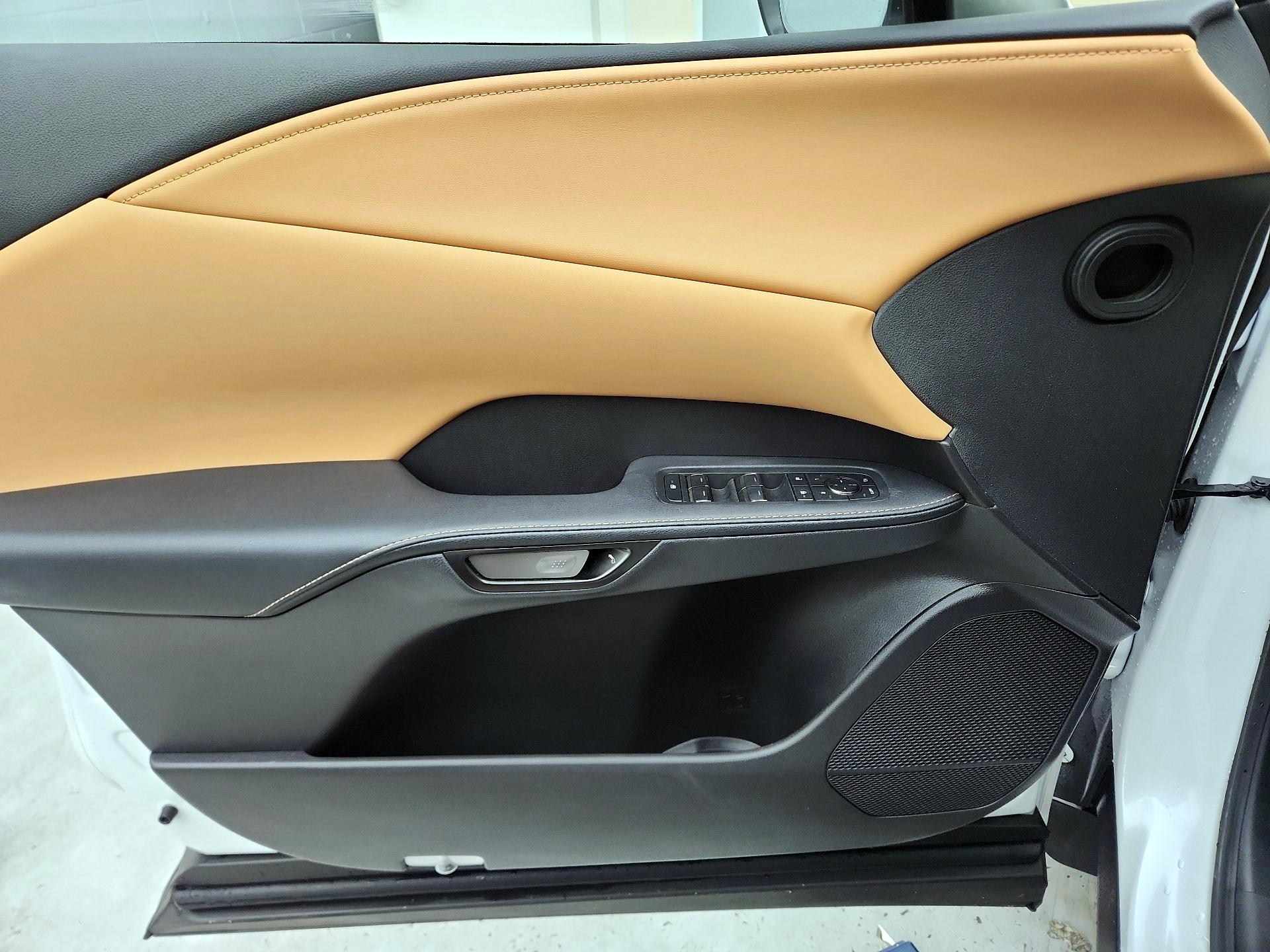 Thumbnail: 2023 Lexus RX - 12