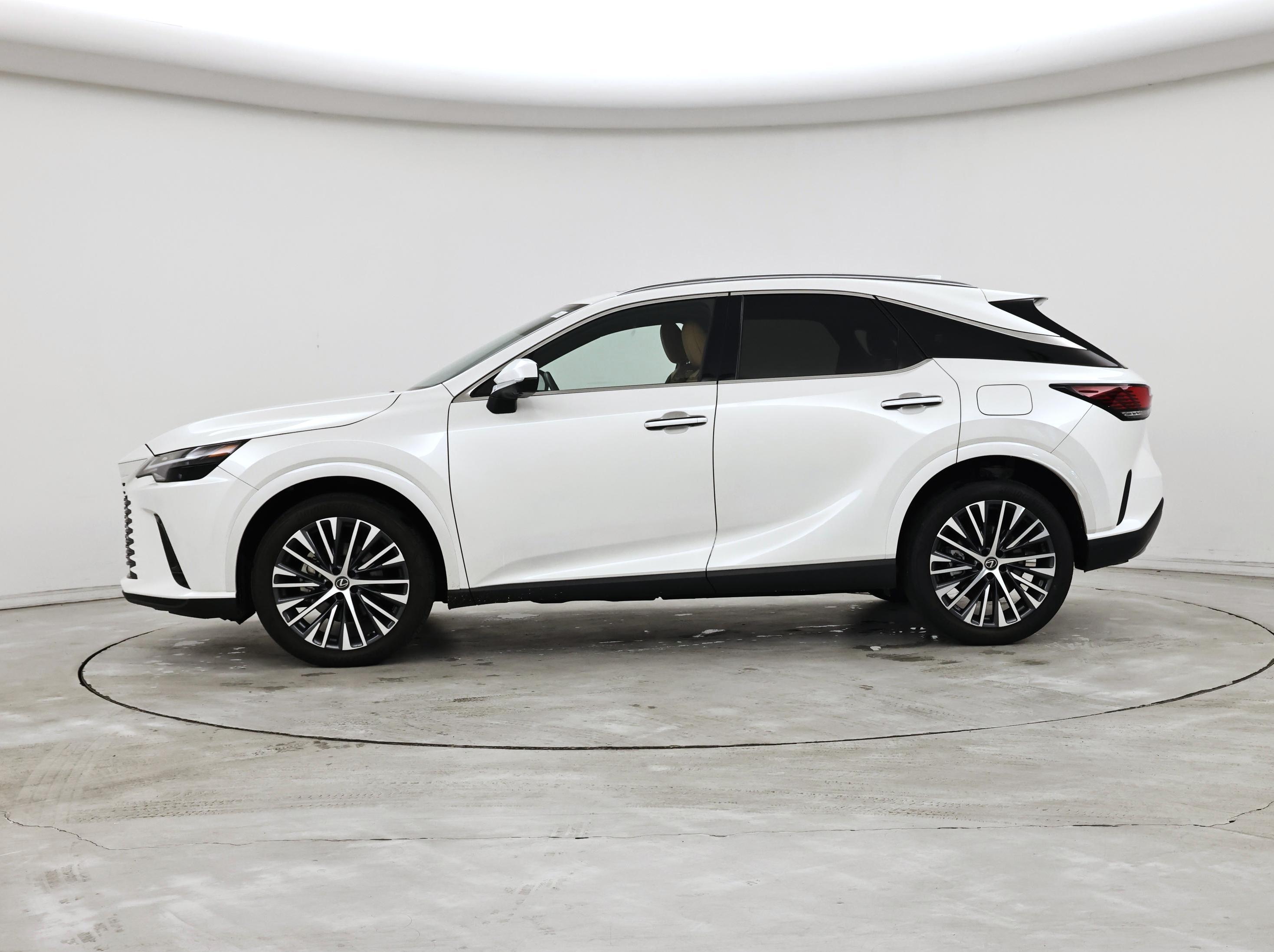 Thumbnail: 2023 Lexus RX - 3