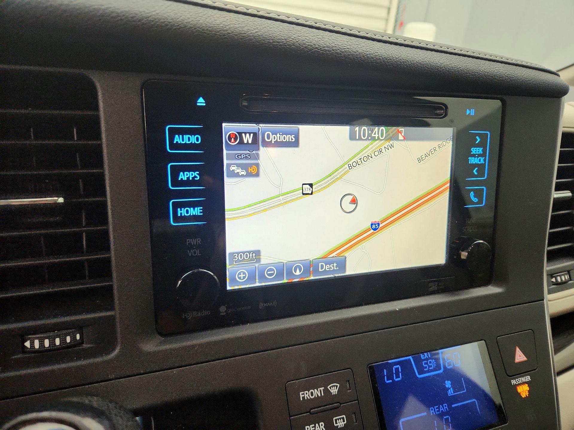 Thumbnail: 2016 Toyota Sienna - 14
