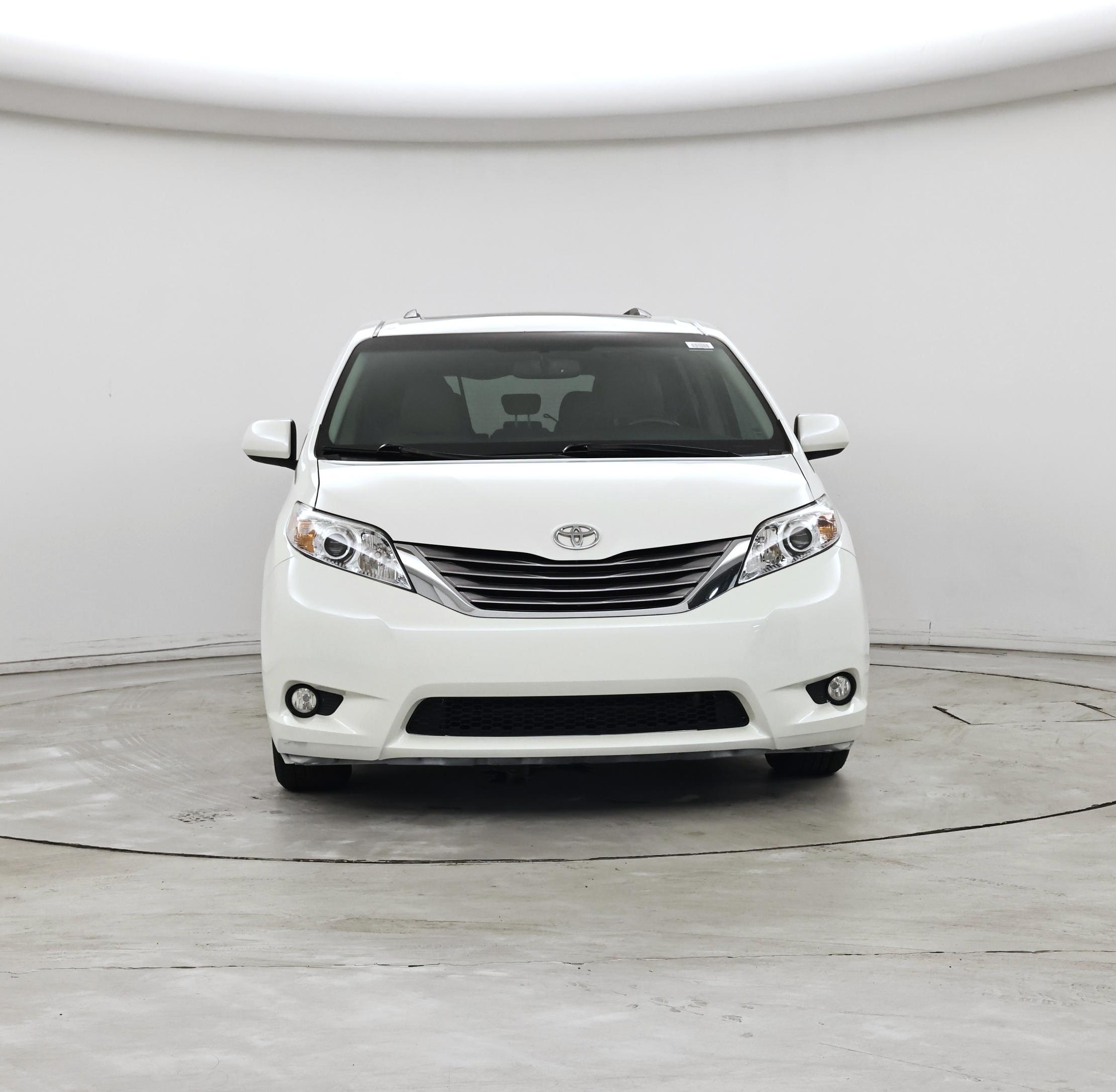 Thumbnail: 2016 Toyota Sienna - 5