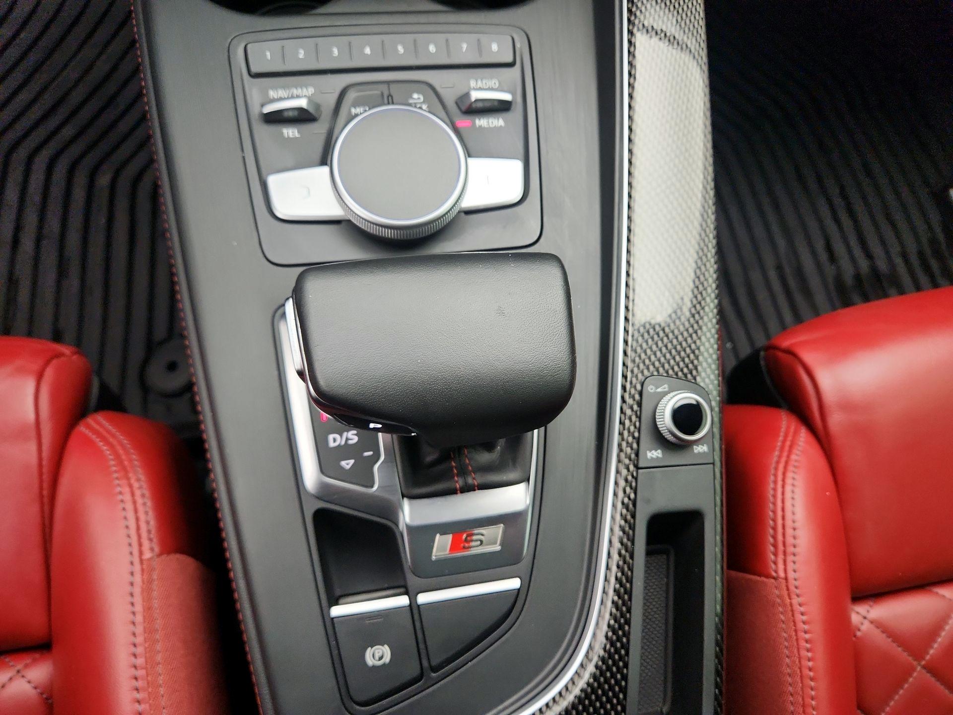 Thumbnail: 2018 Audi S5 - 18