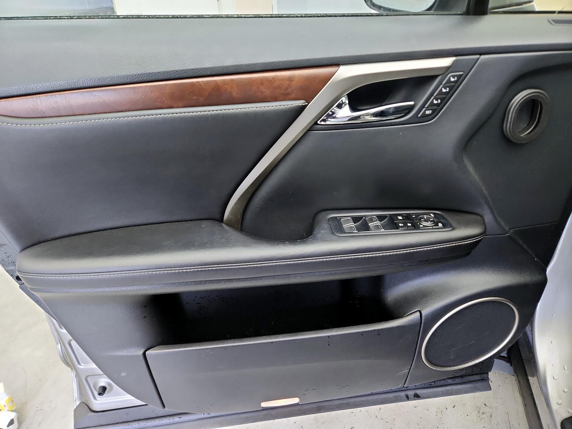 Thumbnail: 2020 Lexus RX - 12