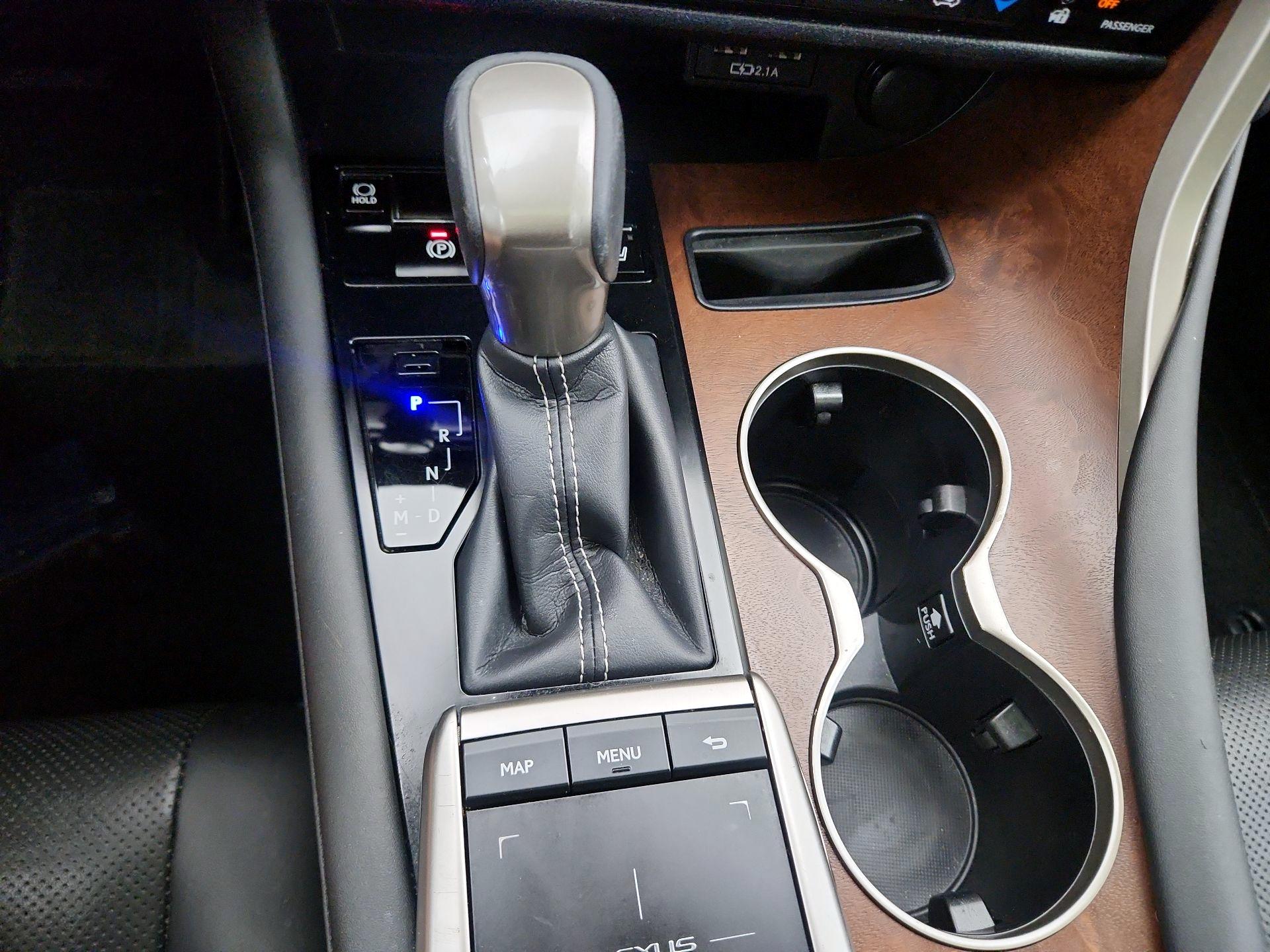 Thumbnail: 2020 Lexus RX - 18