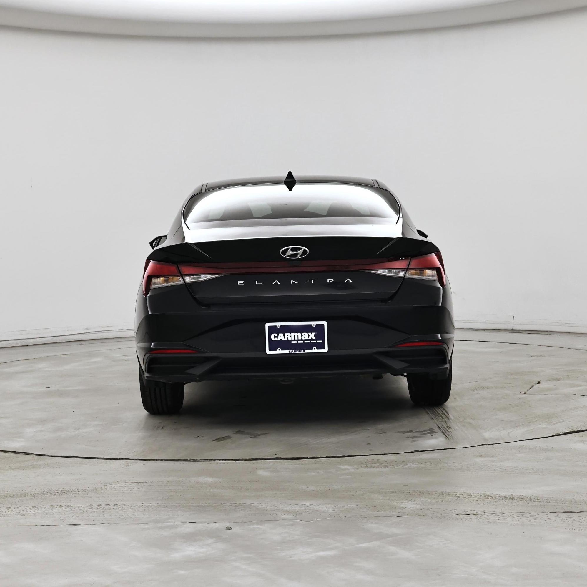 Thumbnail: 2022 Hyundai Elantra - 6