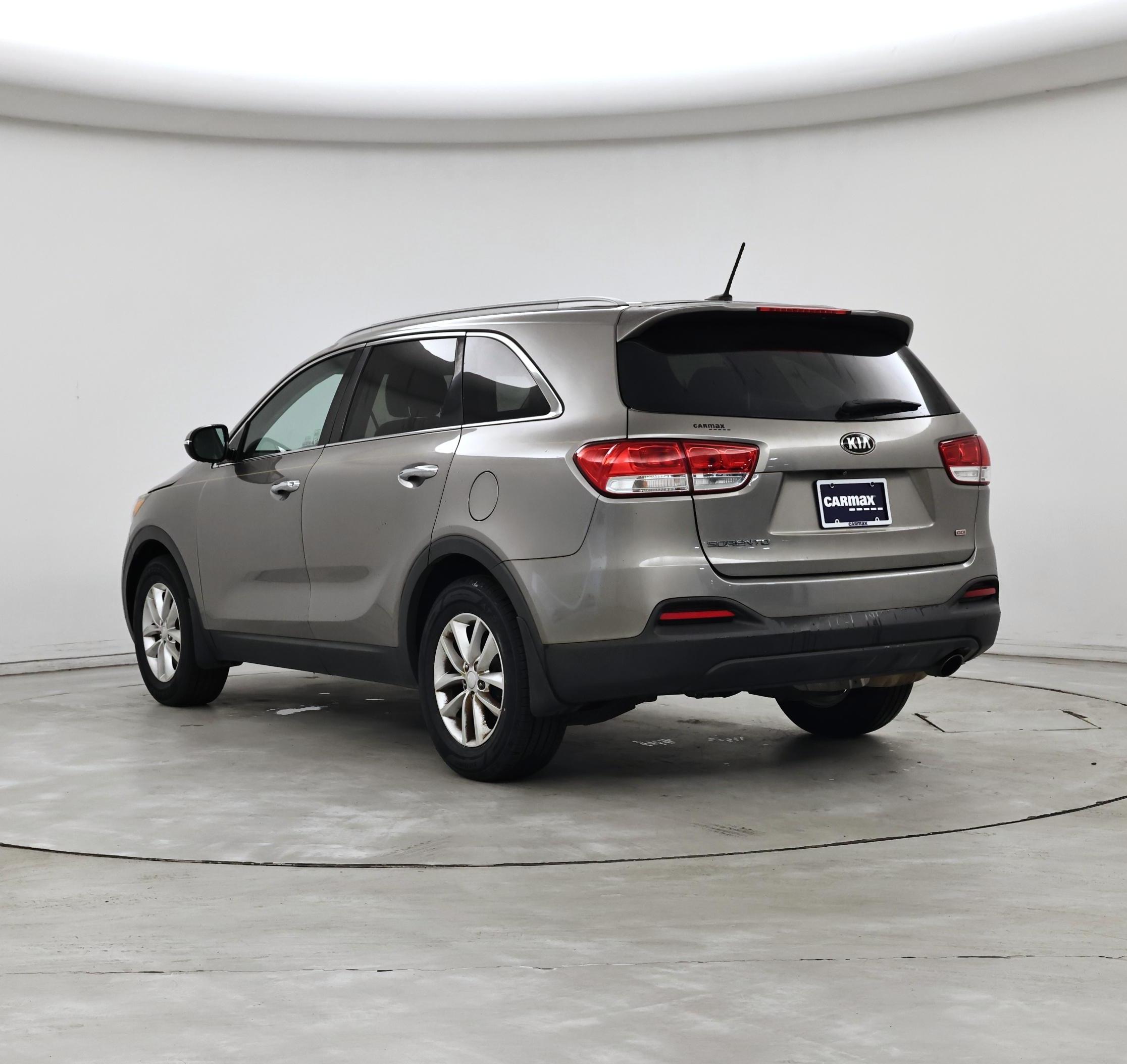 Thumbnail: 2017 Kia Sorento - 2