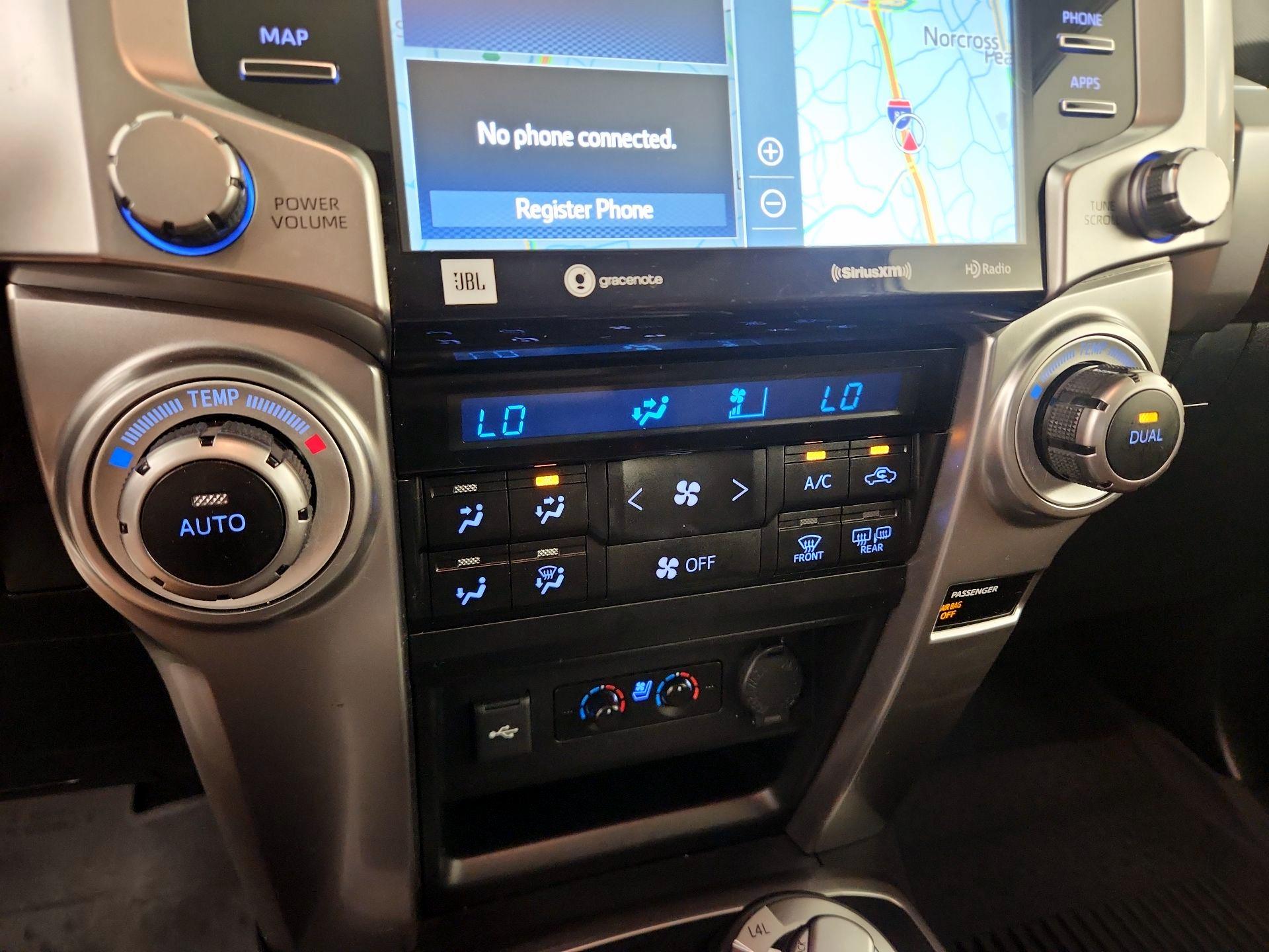 Thumbnail: 2021 Toyota 4Runner - 17