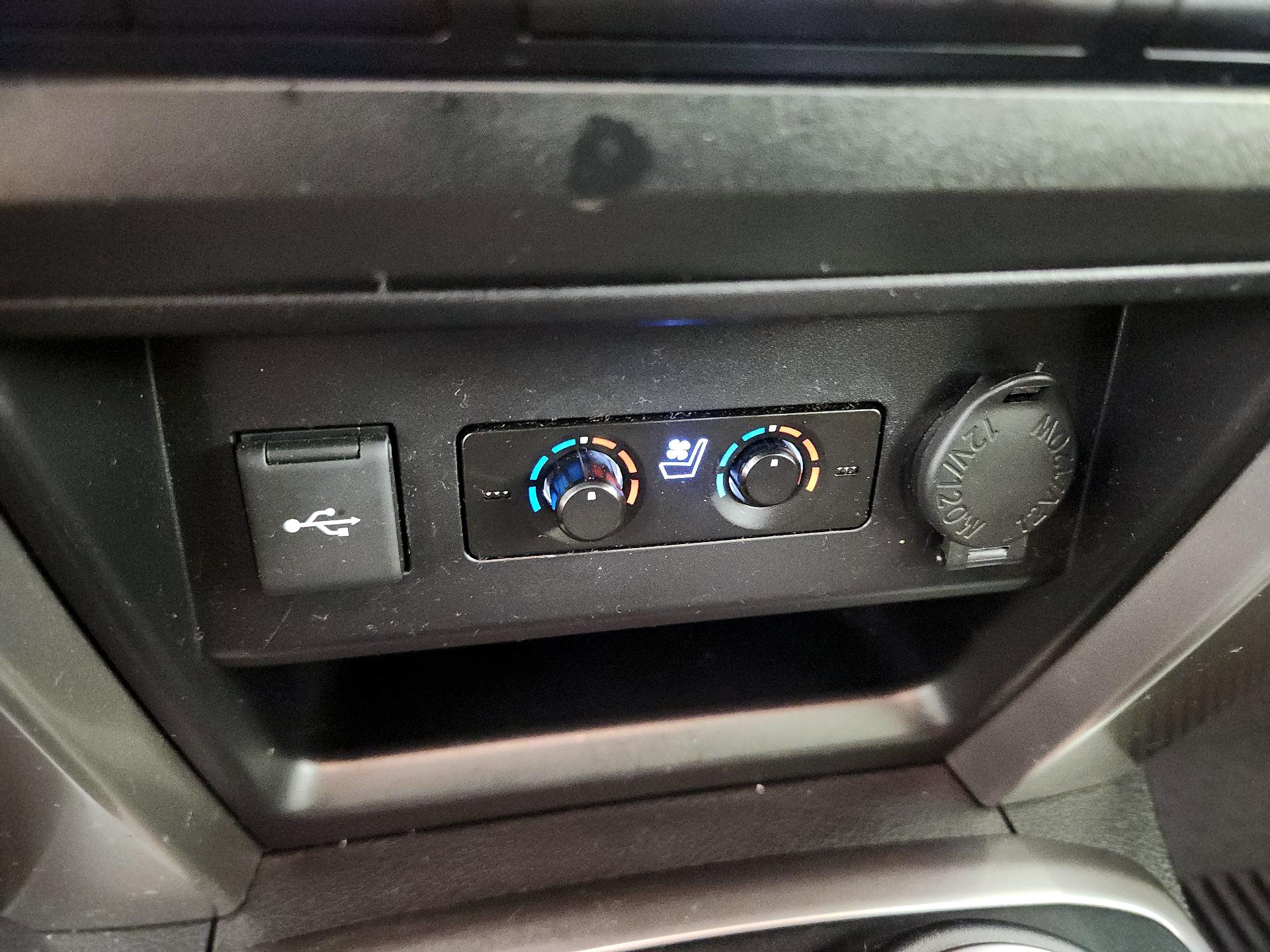 Thumbnail: 2021 Toyota 4Runner - 19