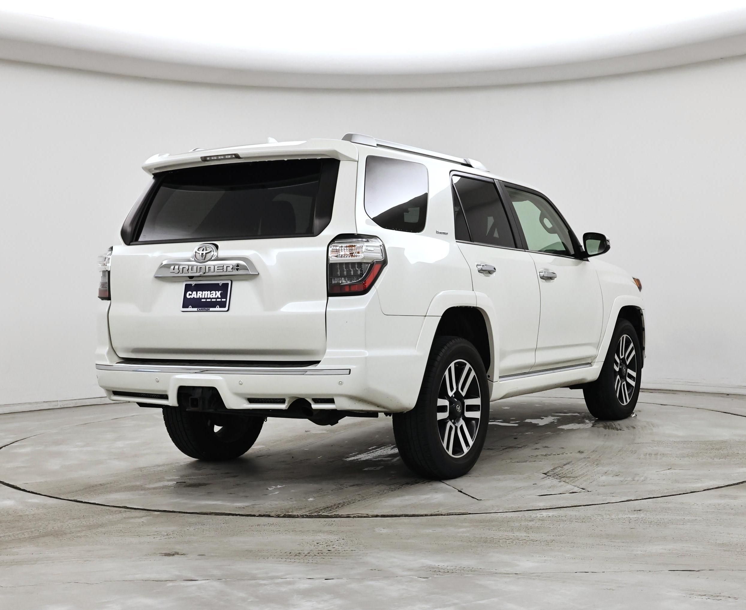 Thumbnail: 2021 Toyota 4Runner - 8
