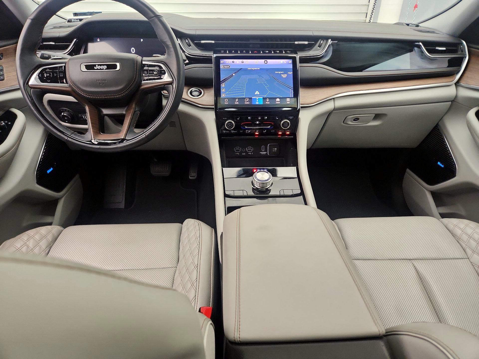 Thumbnail: 2022 Jeep Grand Cherokee L - 9