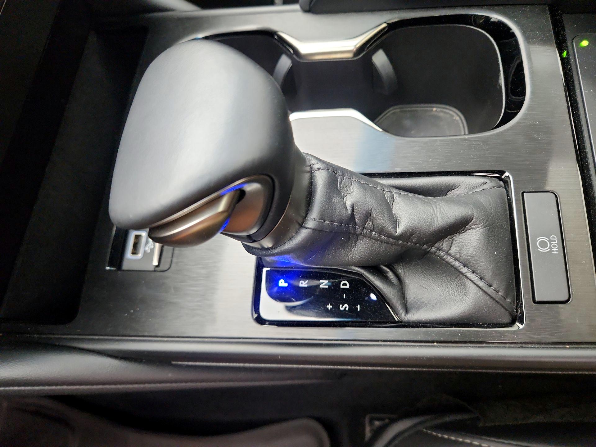 Thumbnail: 2024 Lexus ES - 17