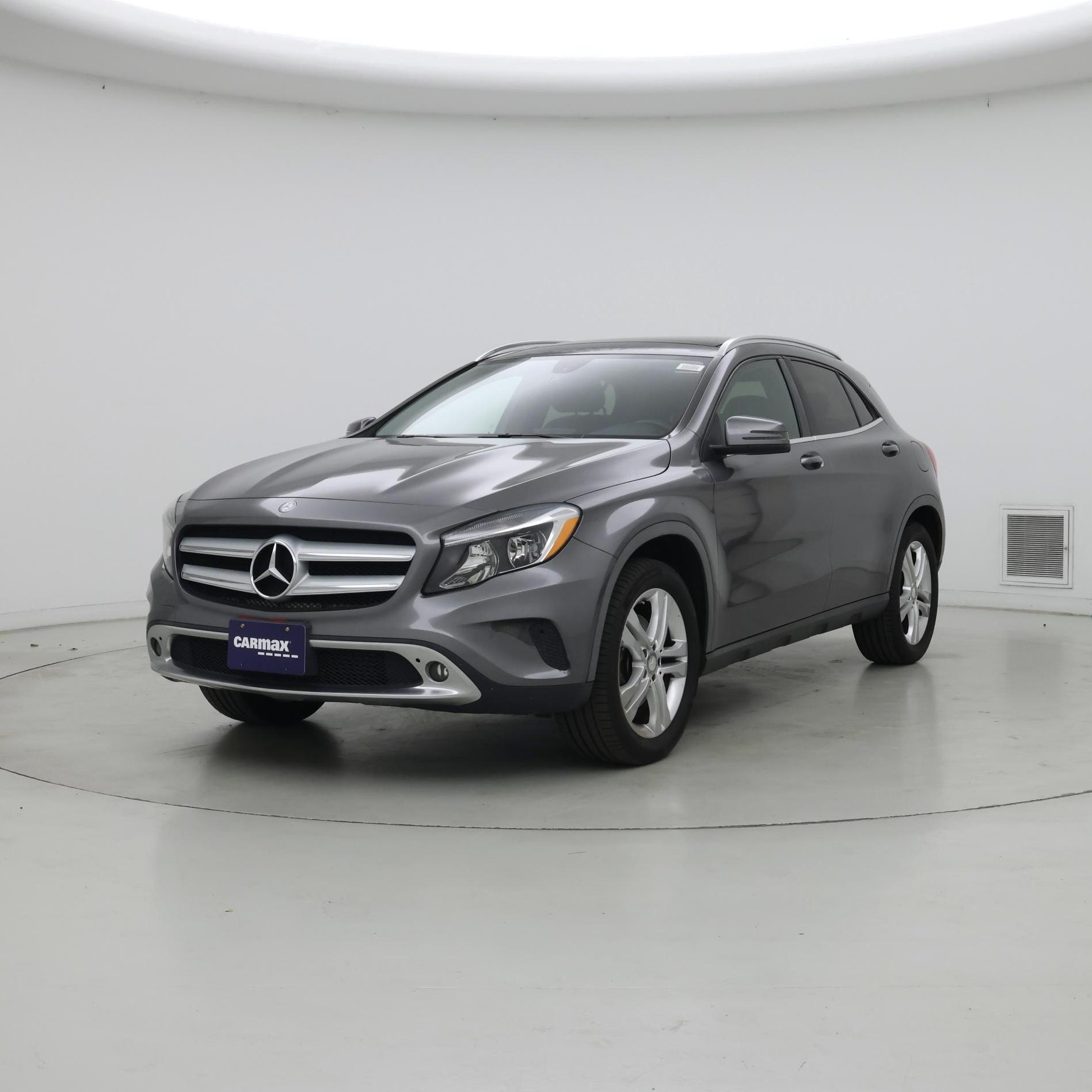 Thumbnail: 2015 Mercedes-Benz GLA - 4
