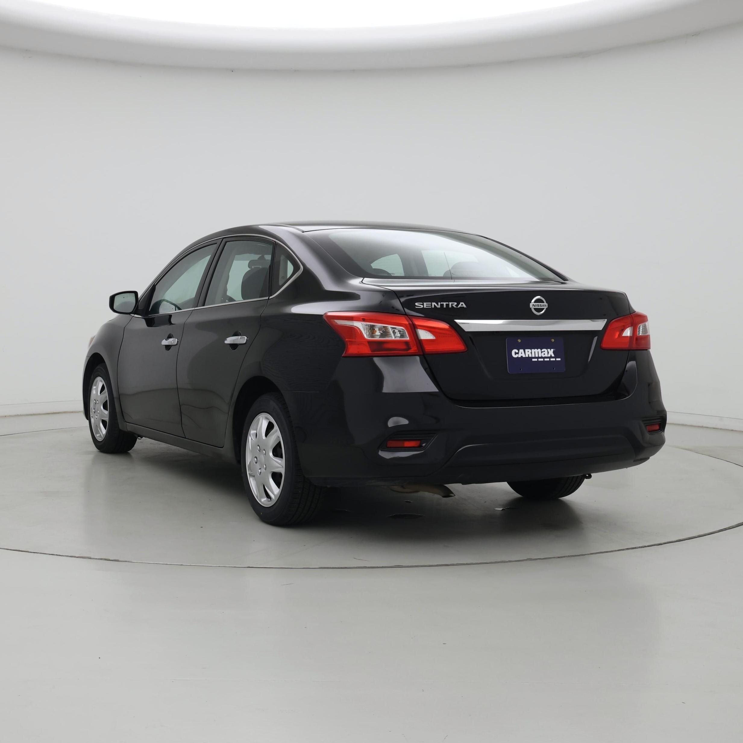 Thumbnail: 2019 Nissan Sentra - 2