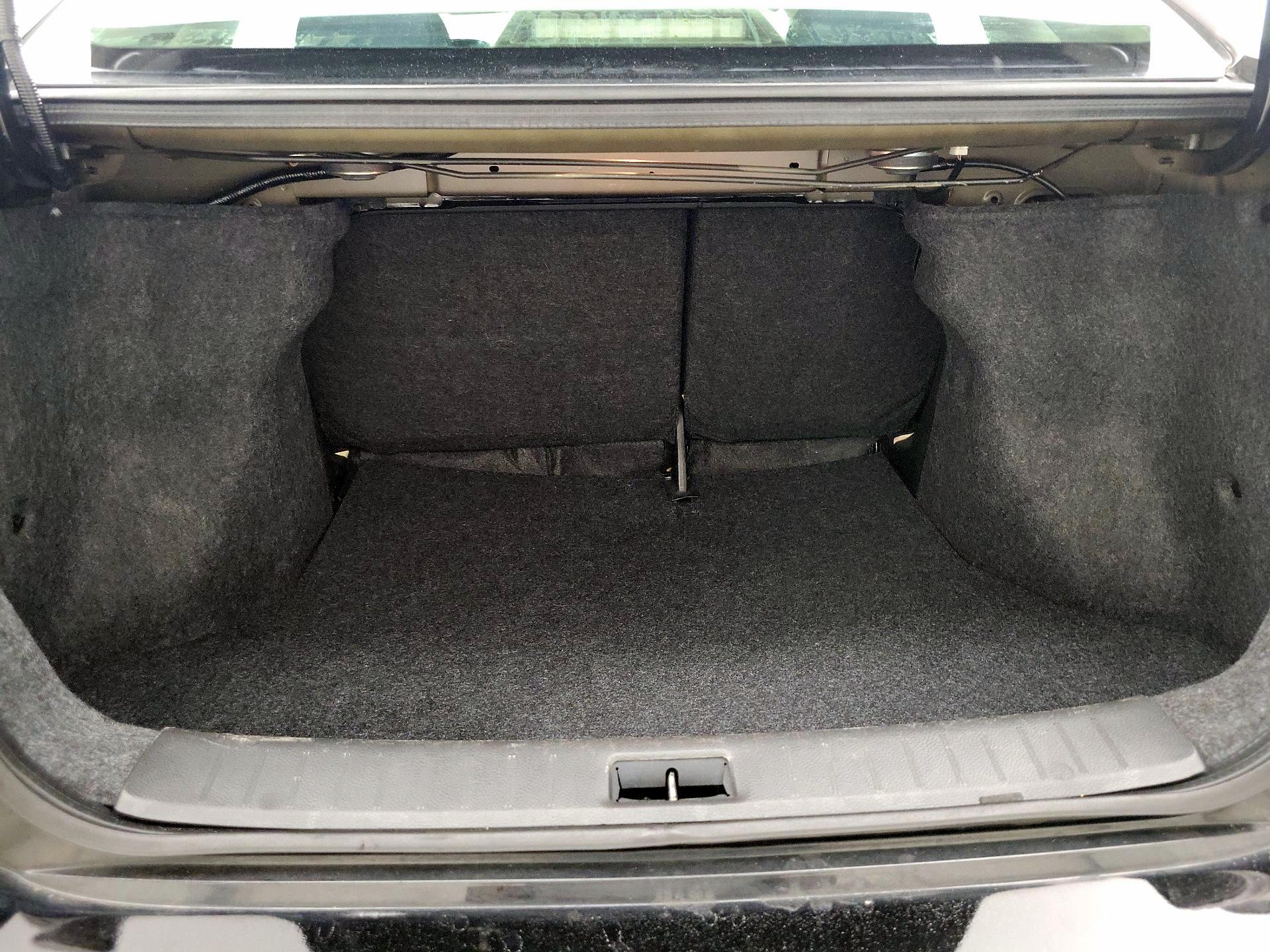 Thumbnail: 2019 Nissan Sentra - 20