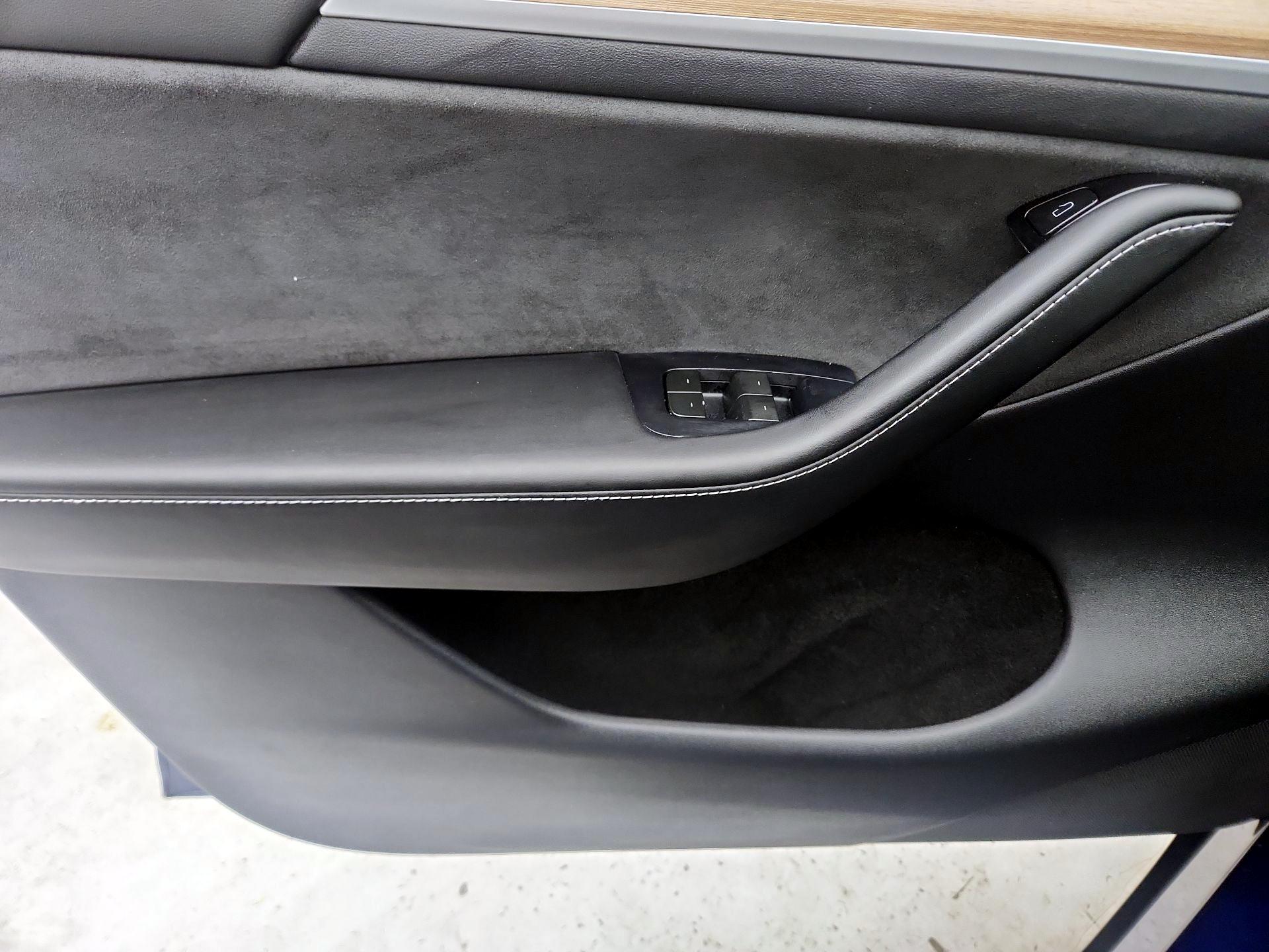 Thumbnail: 2024 Tesla Model Y - 12