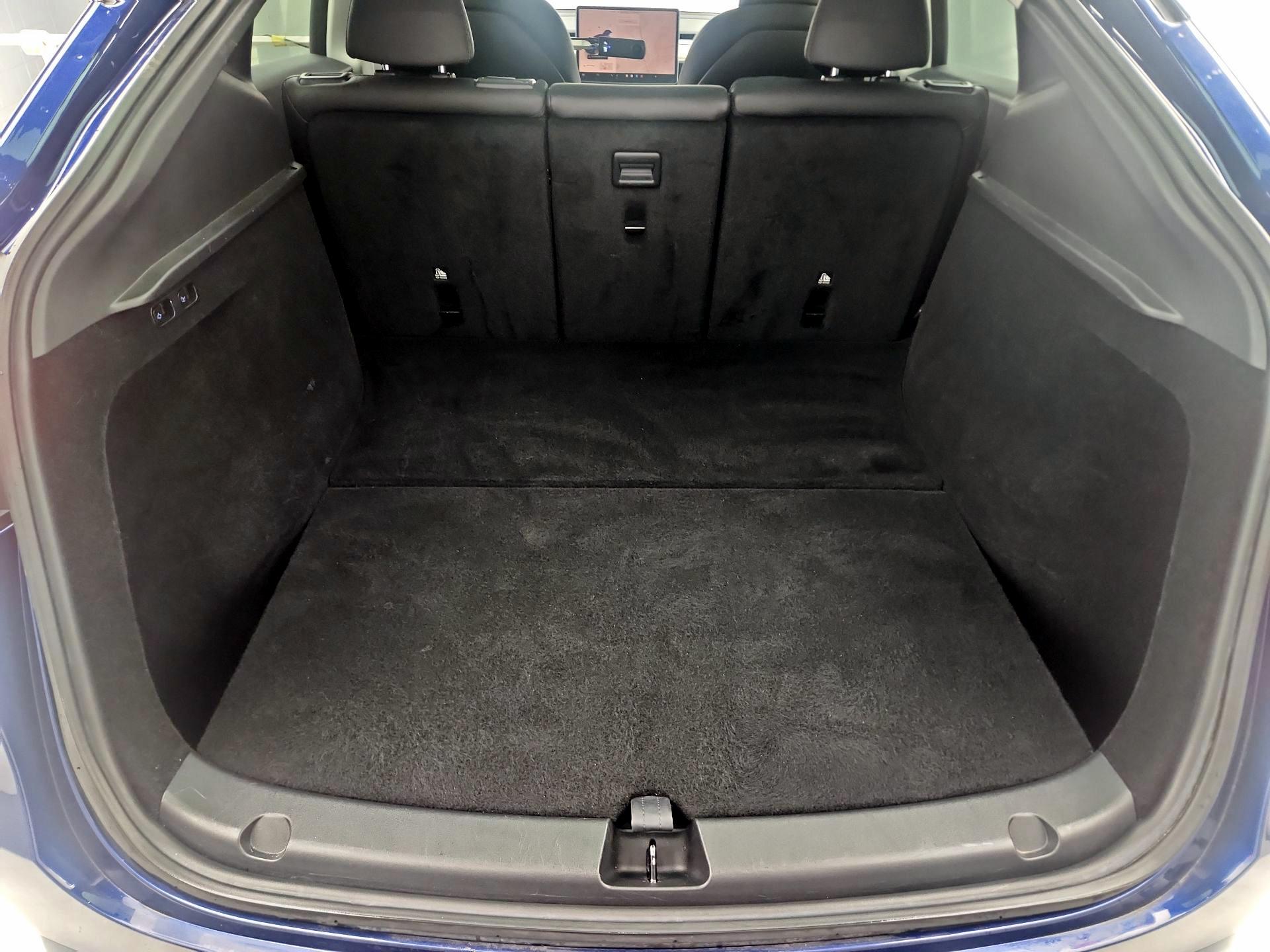 Thumbnail: 2024 Tesla Model Y - 20