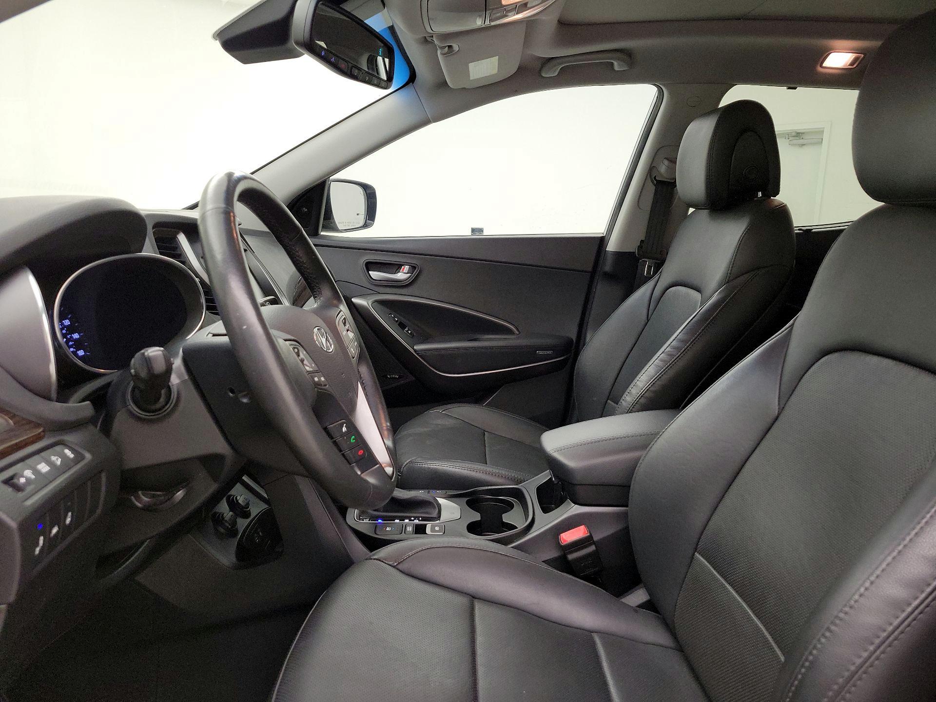 Thumbnail: 2017 Hyundai Santa Fe - 11