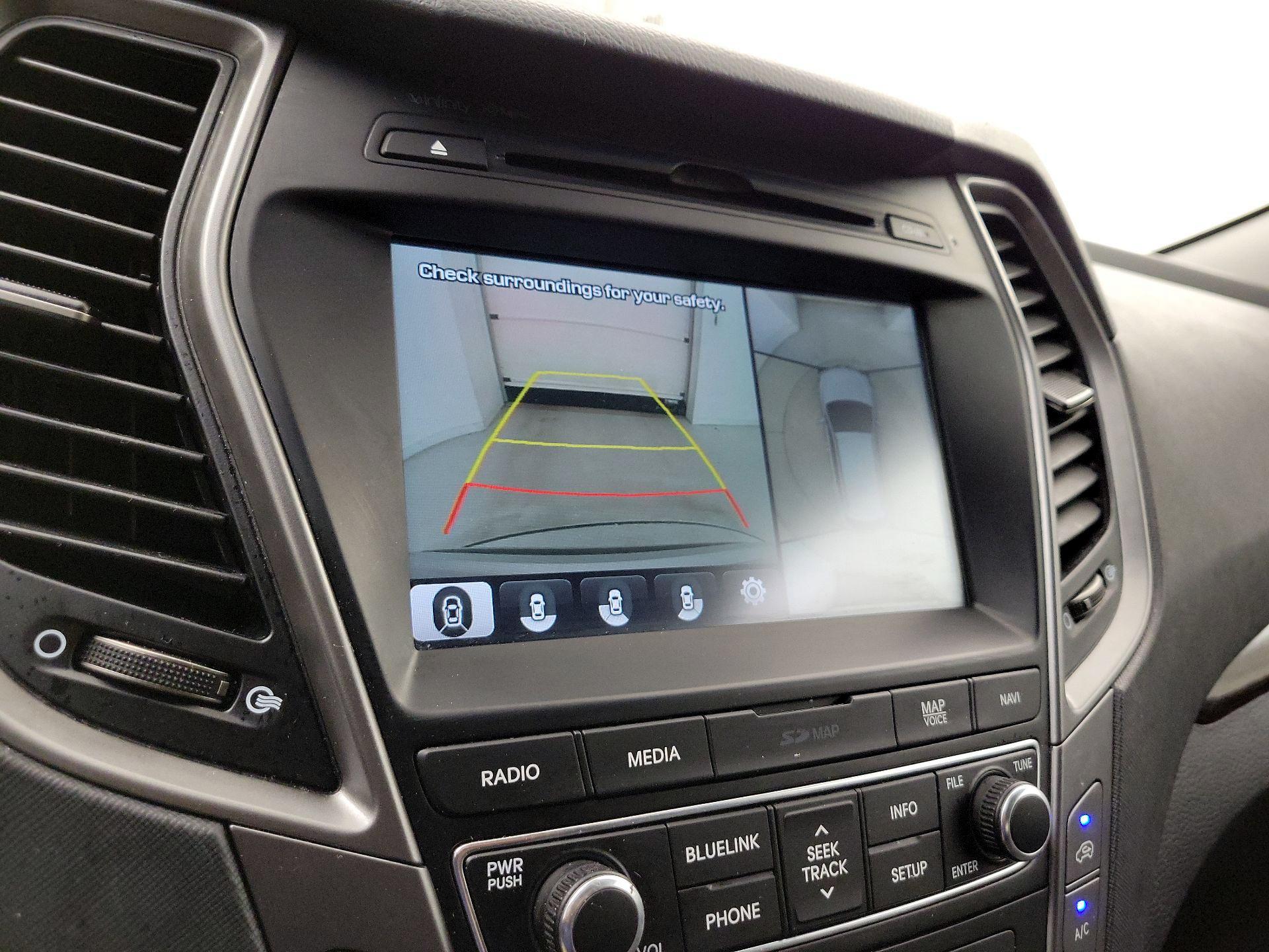 Thumbnail: 2017 Hyundai Santa Fe - 15