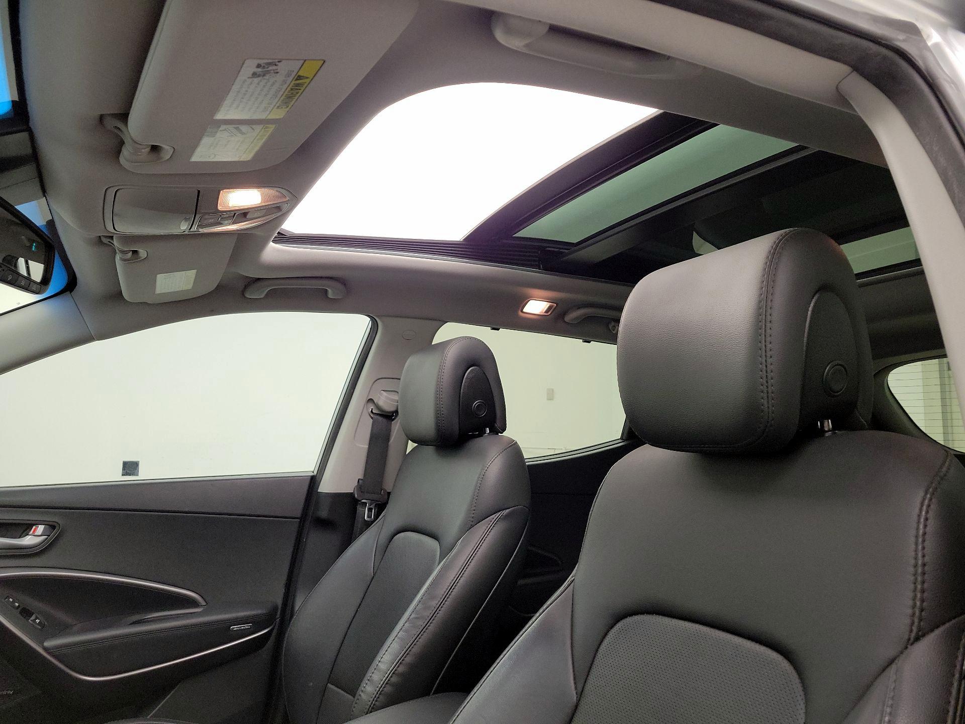 Thumbnail: 2017 Hyundai Santa Fe - 20