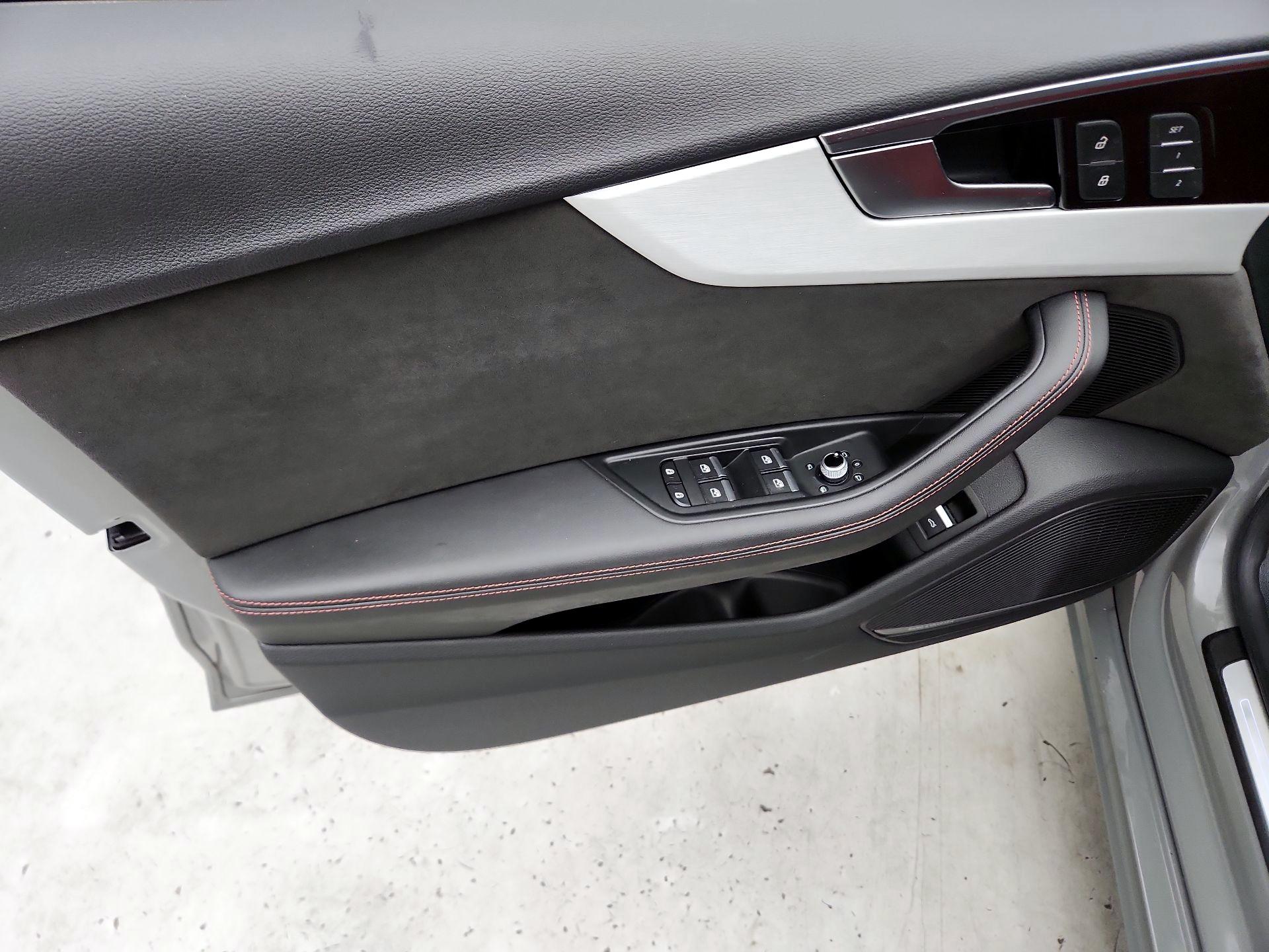 Thumbnail: 2021 Audi S5 - 12