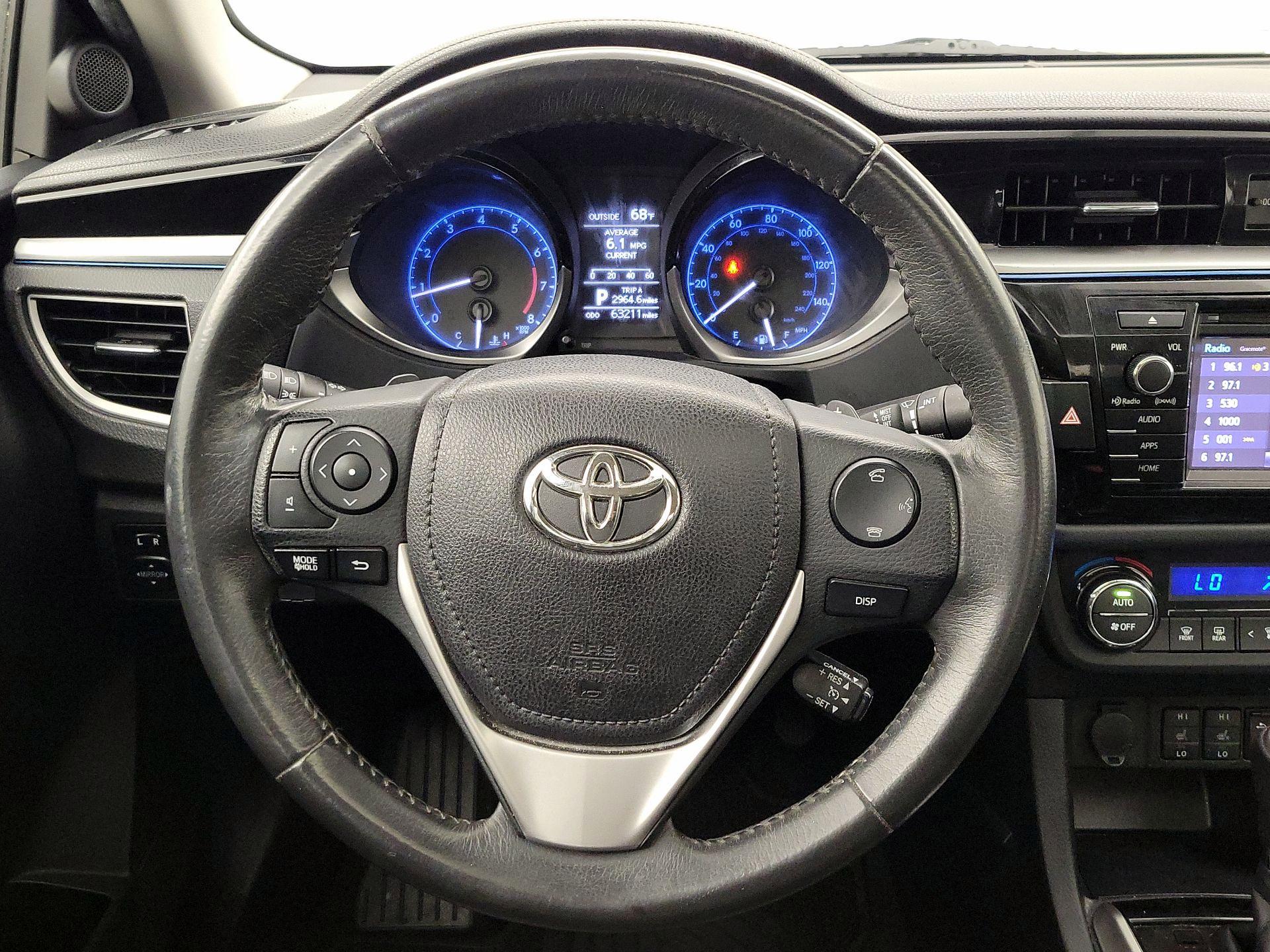Thumbnail: 2016 Toyota Corolla - 10