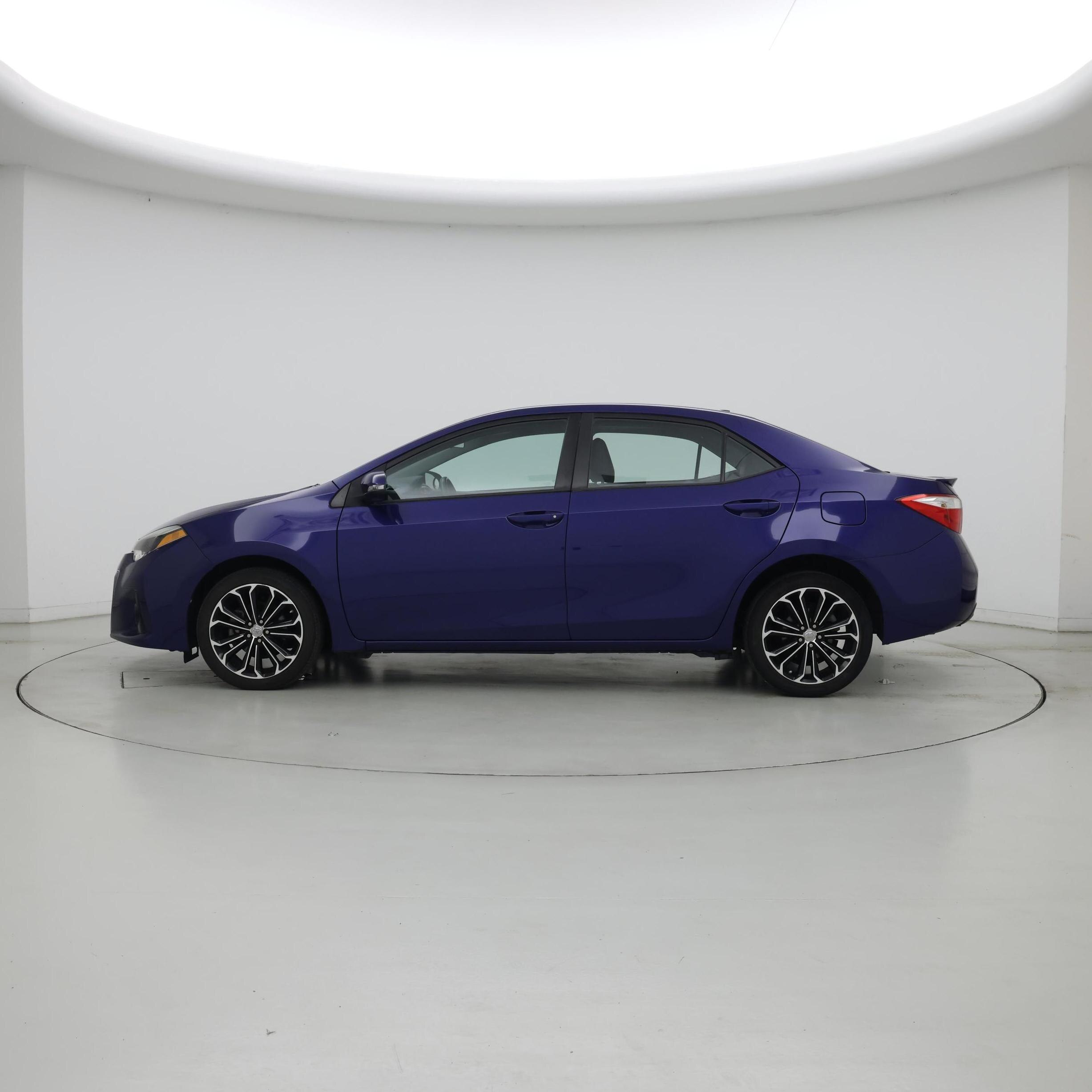 Thumbnail: 2016 Toyota Corolla - 3