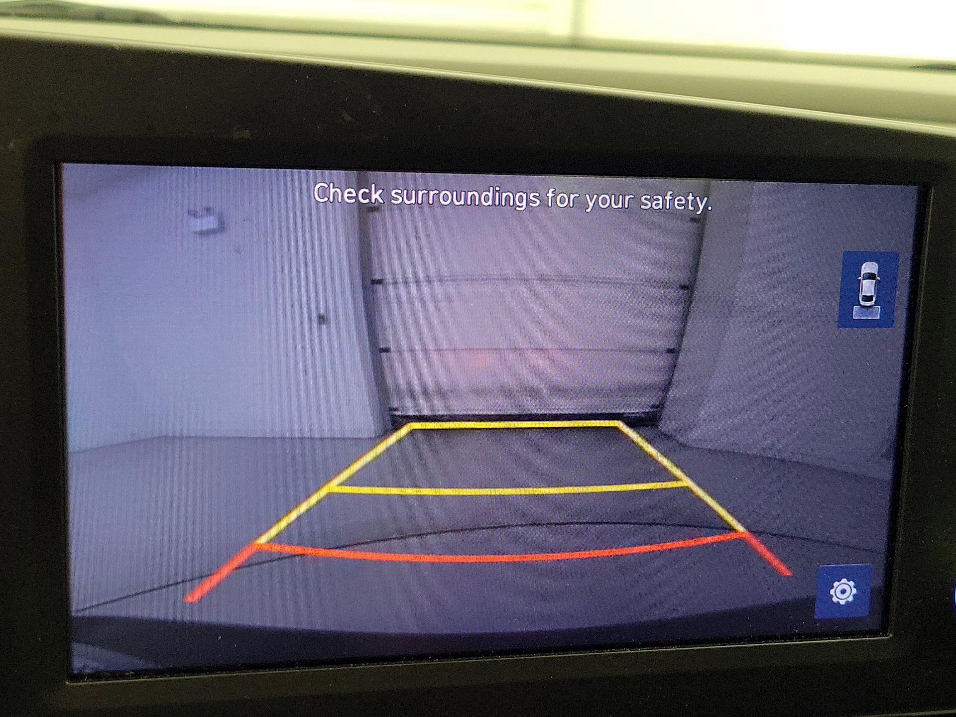 Thumbnail: 2023 Hyundai Elantra - 14