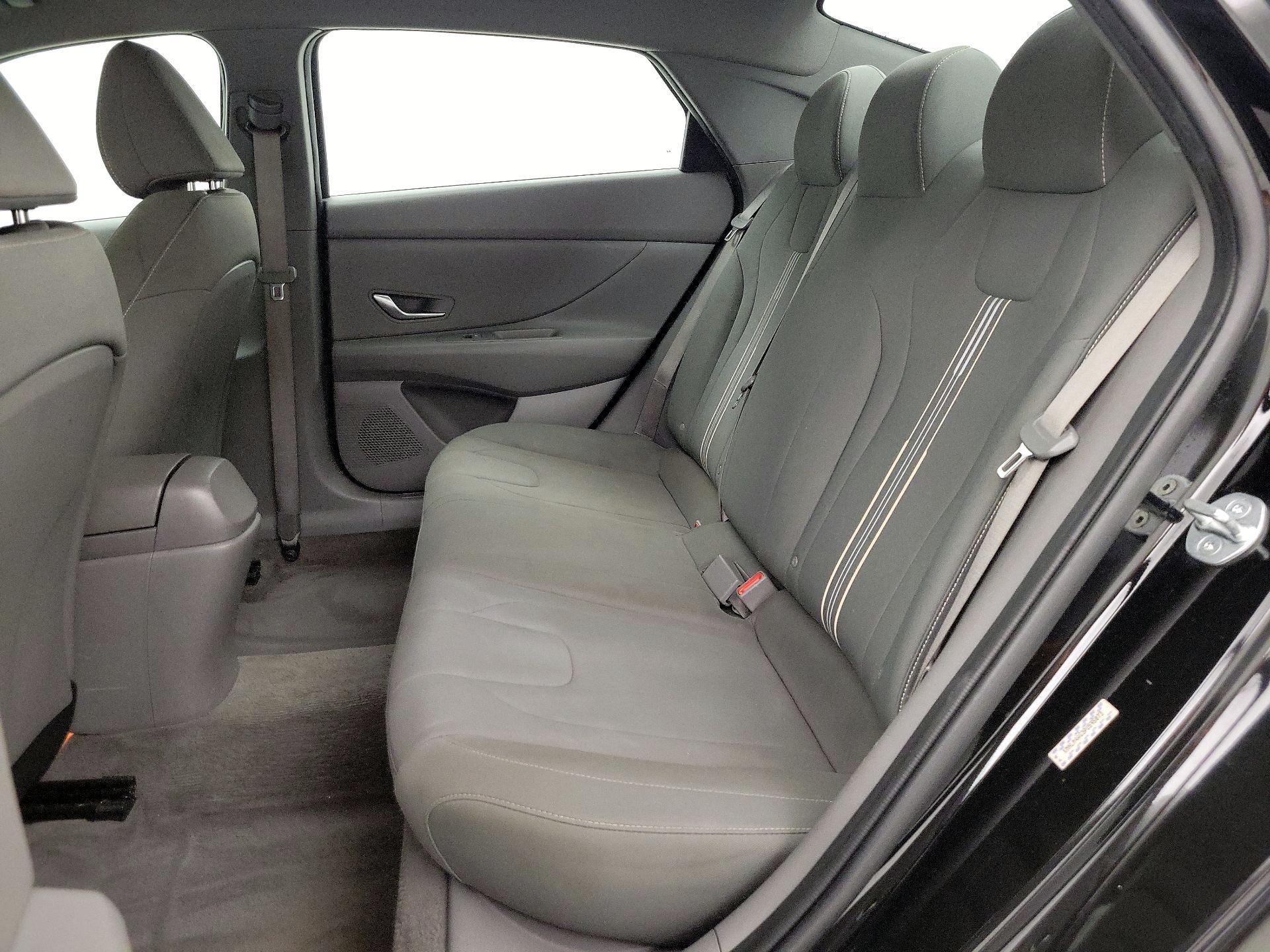 Thumbnail: 2023 Hyundai Elantra - 19