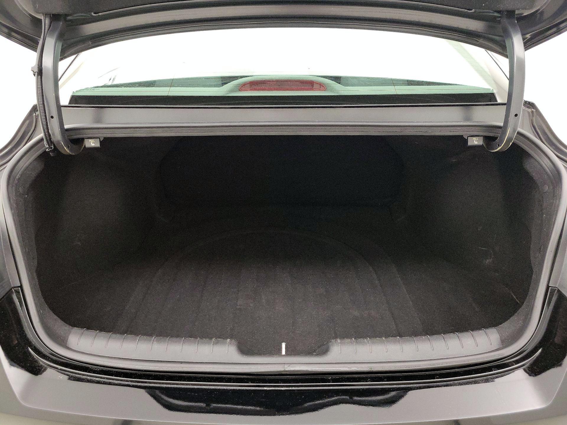 Thumbnail: 2023 Hyundai Elantra - 20