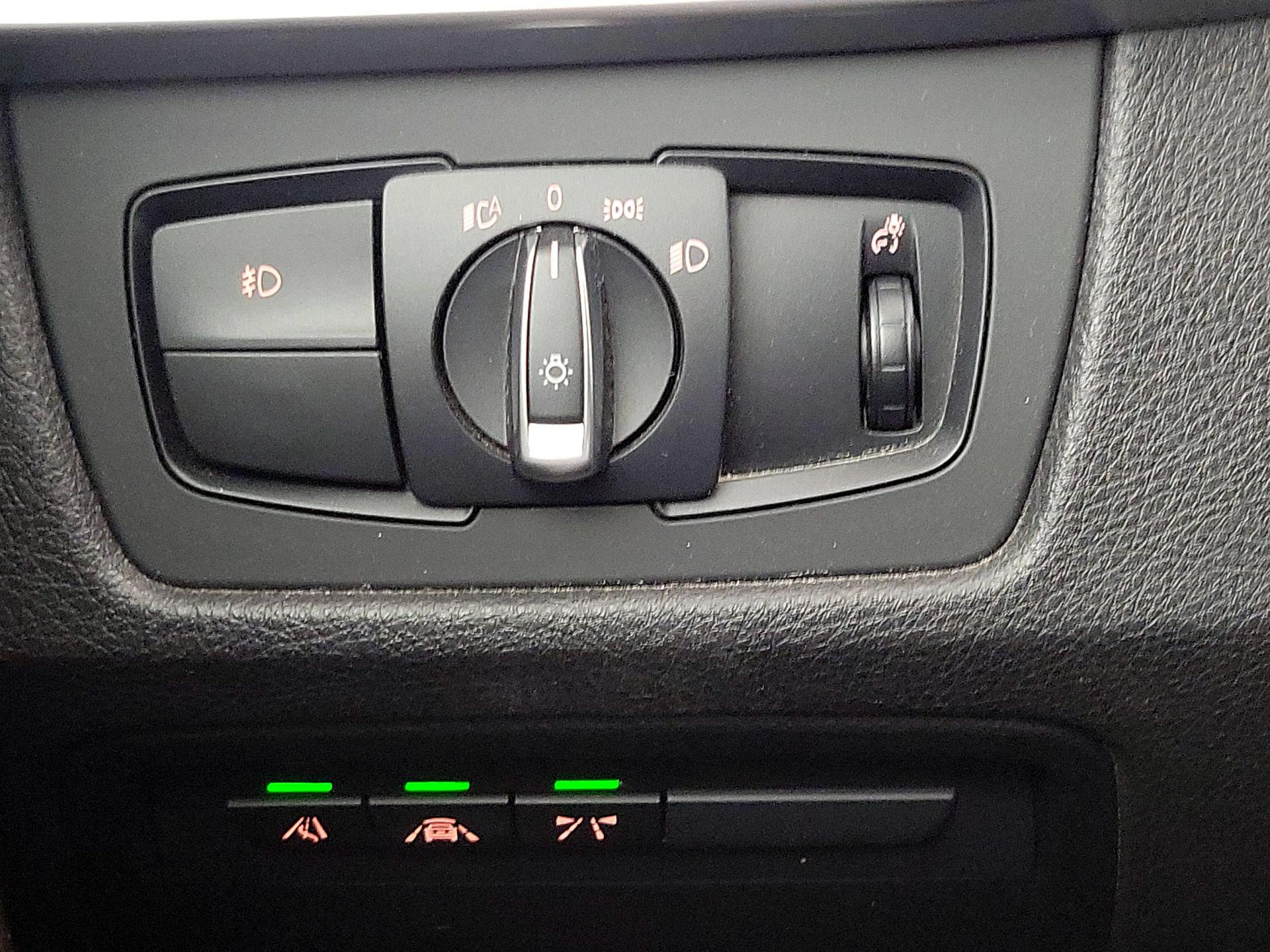 Thumbnail: 2016 BMW 4 Series - 13