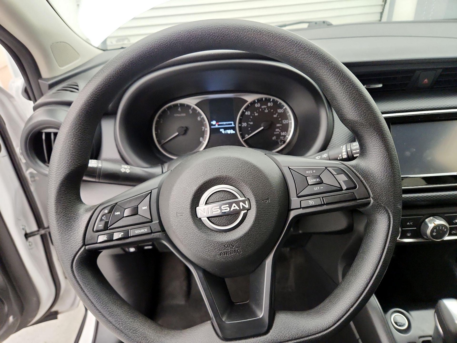 2024 Nissan Kicks S - Photo 11
