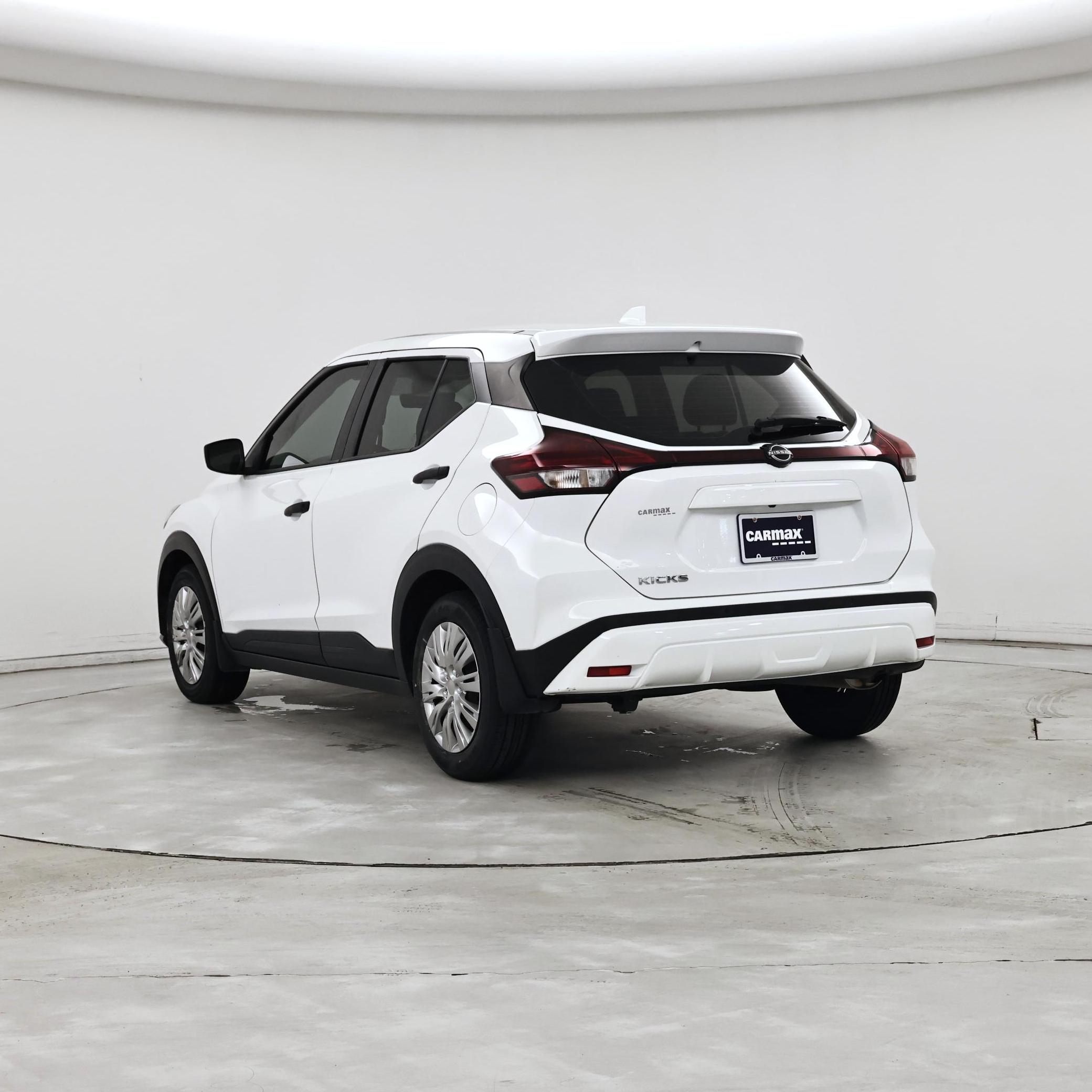 Thumbnail: 2024 Nissan Kicks - 2